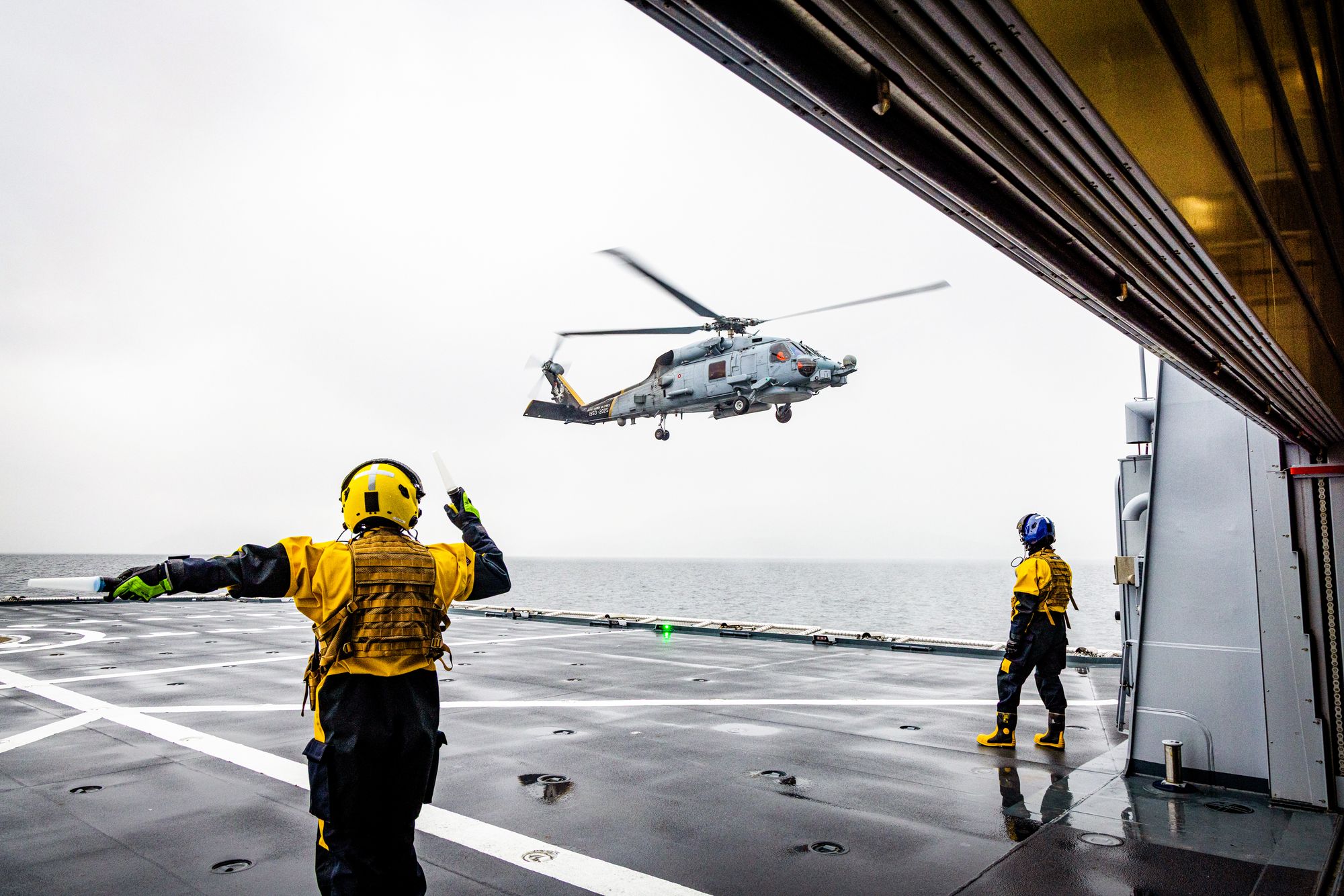 En norsk besetning landet nylig med MH-60R Seahawk på kystvaktfartøyet KV Jan Mayen.