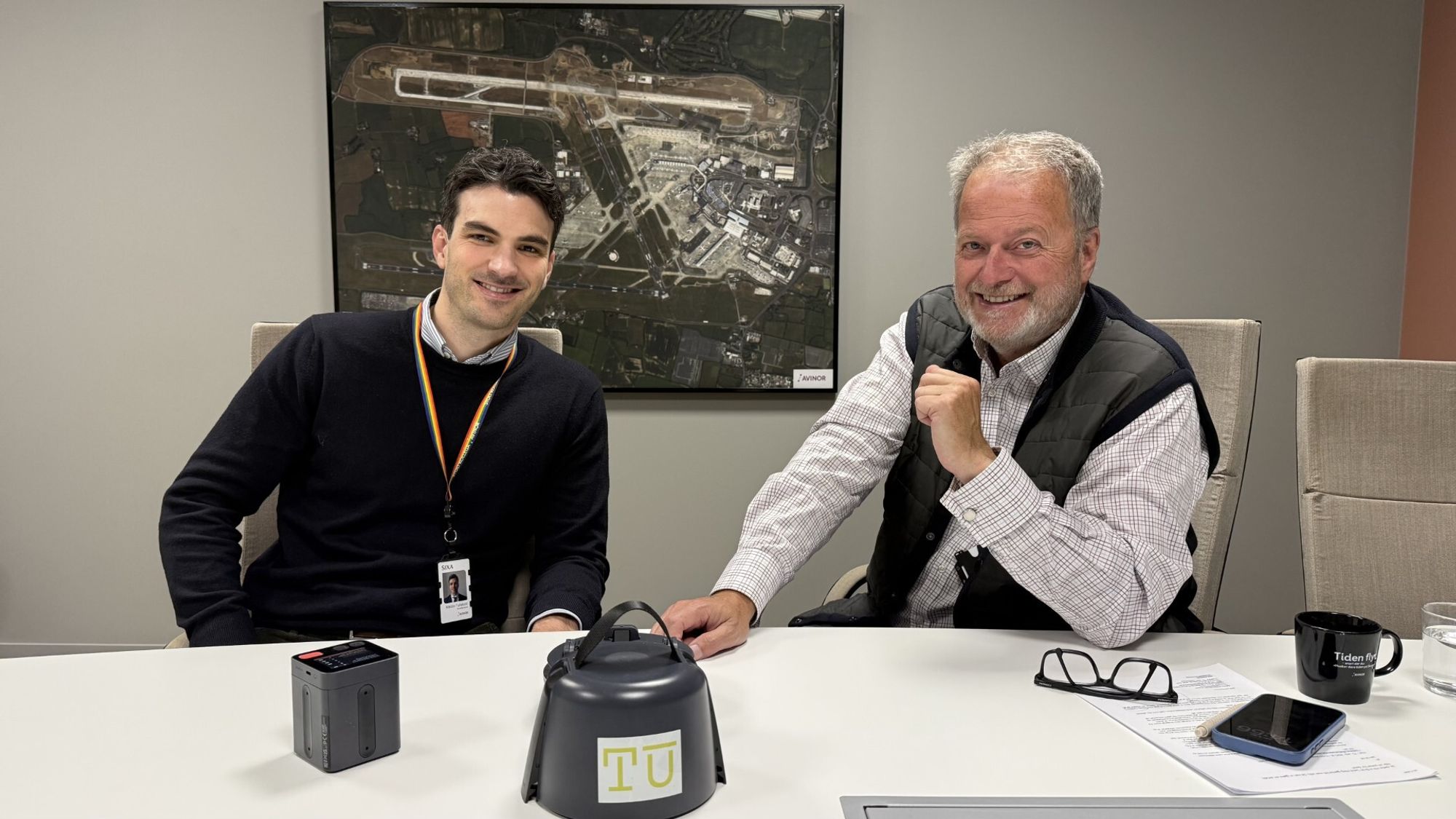 I ukens podkast snakker TUs Jan Moberg med Nikola Tufekcic (t.v.) om den nye appen for registrering av droneflyving.