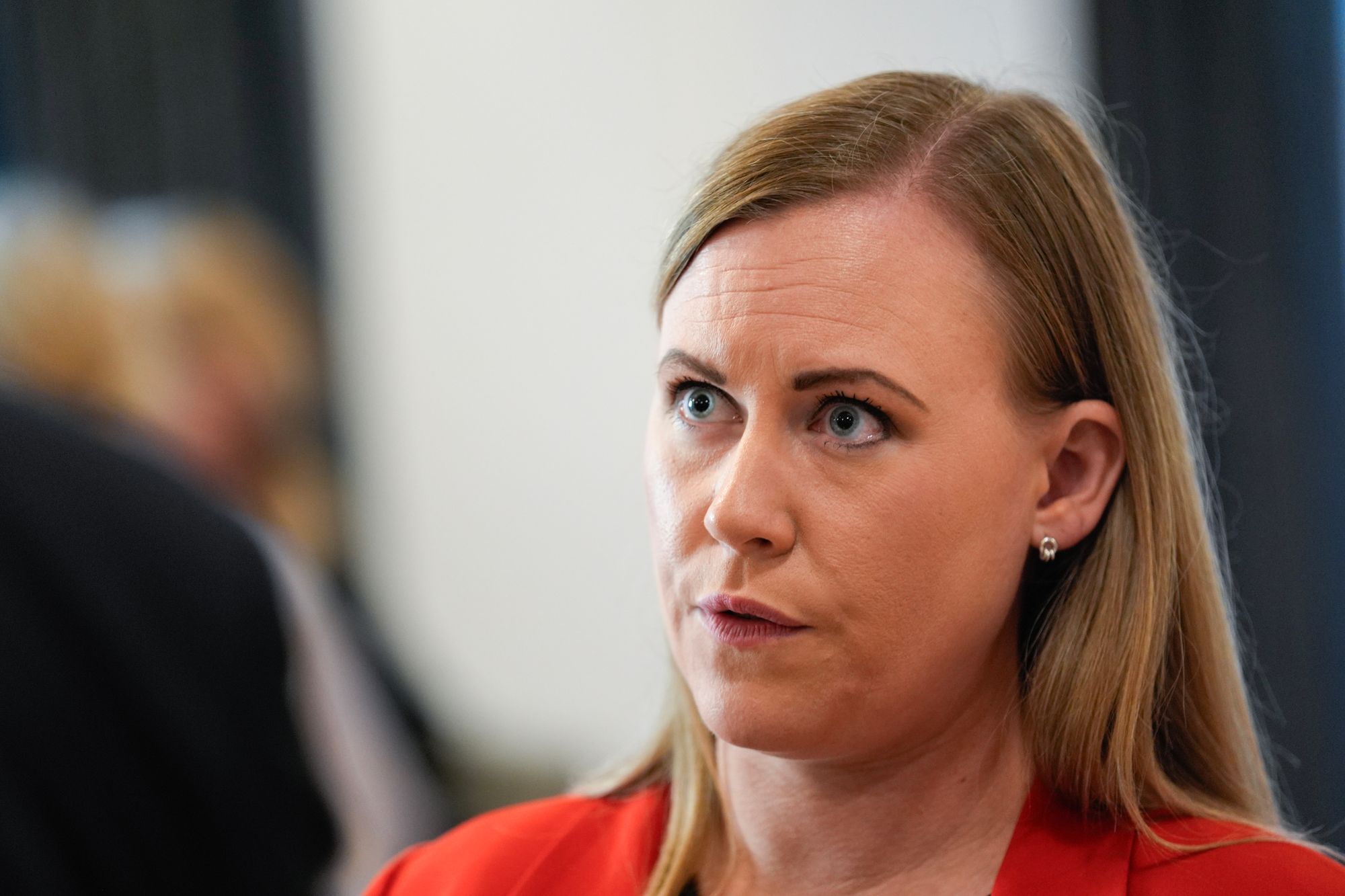 Barne- og familieminister Lene Vågslid (Ap) har diskutert aldersgrense i sosiale medier med sin islandske kollega.