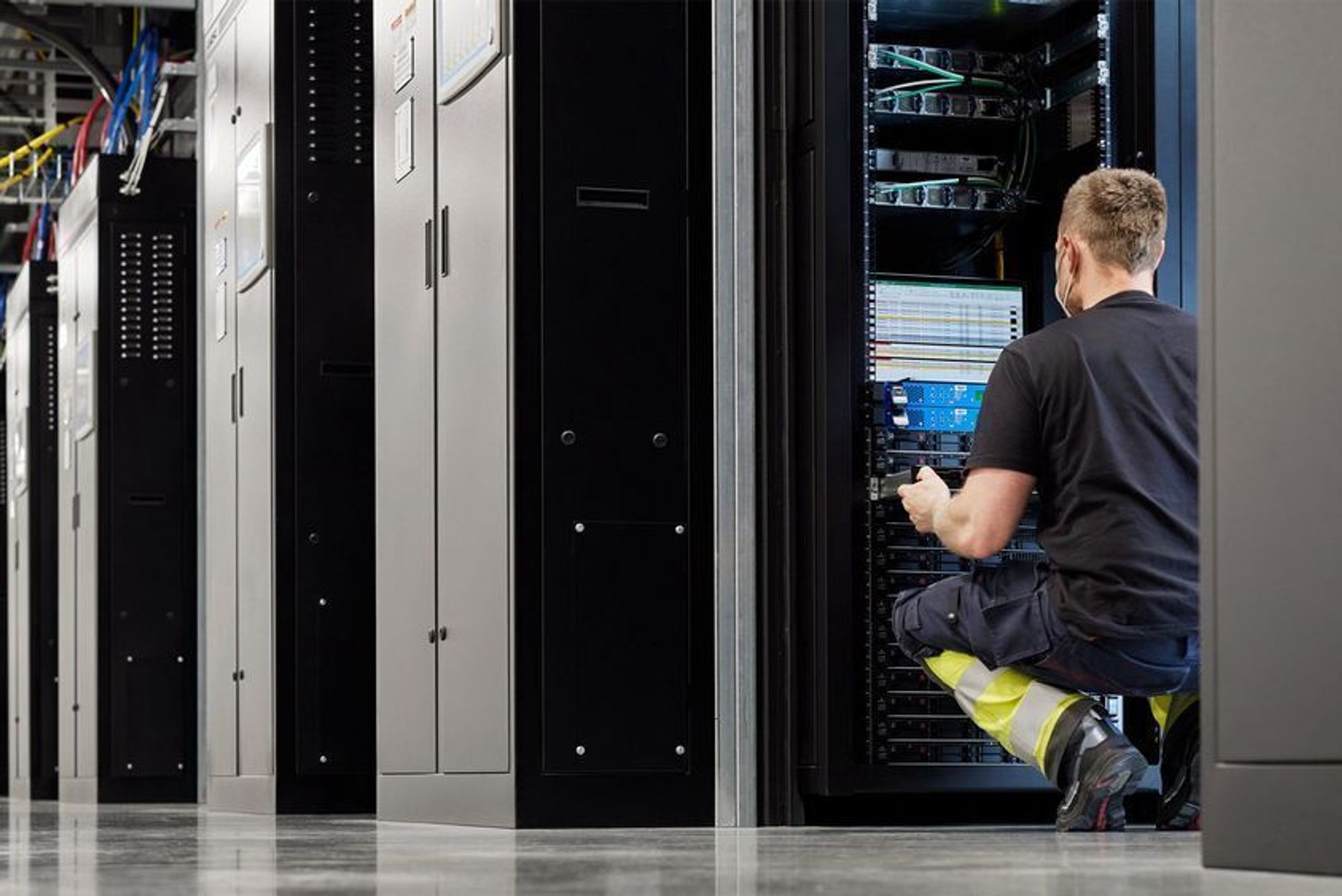 Mens det lenge har vært snakk om arbeidsledige IT-utviklere, er det driftsfolka som nå ser den største økningen i arbeidsledighet. Illustrasjonsbilde.