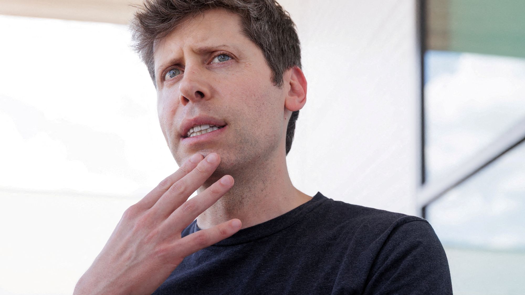 Sam Altman vil ansatte en person med ansvar for KI-sikkerhet og innrømmer at jobben blir «stressende» – men også godt betalt.