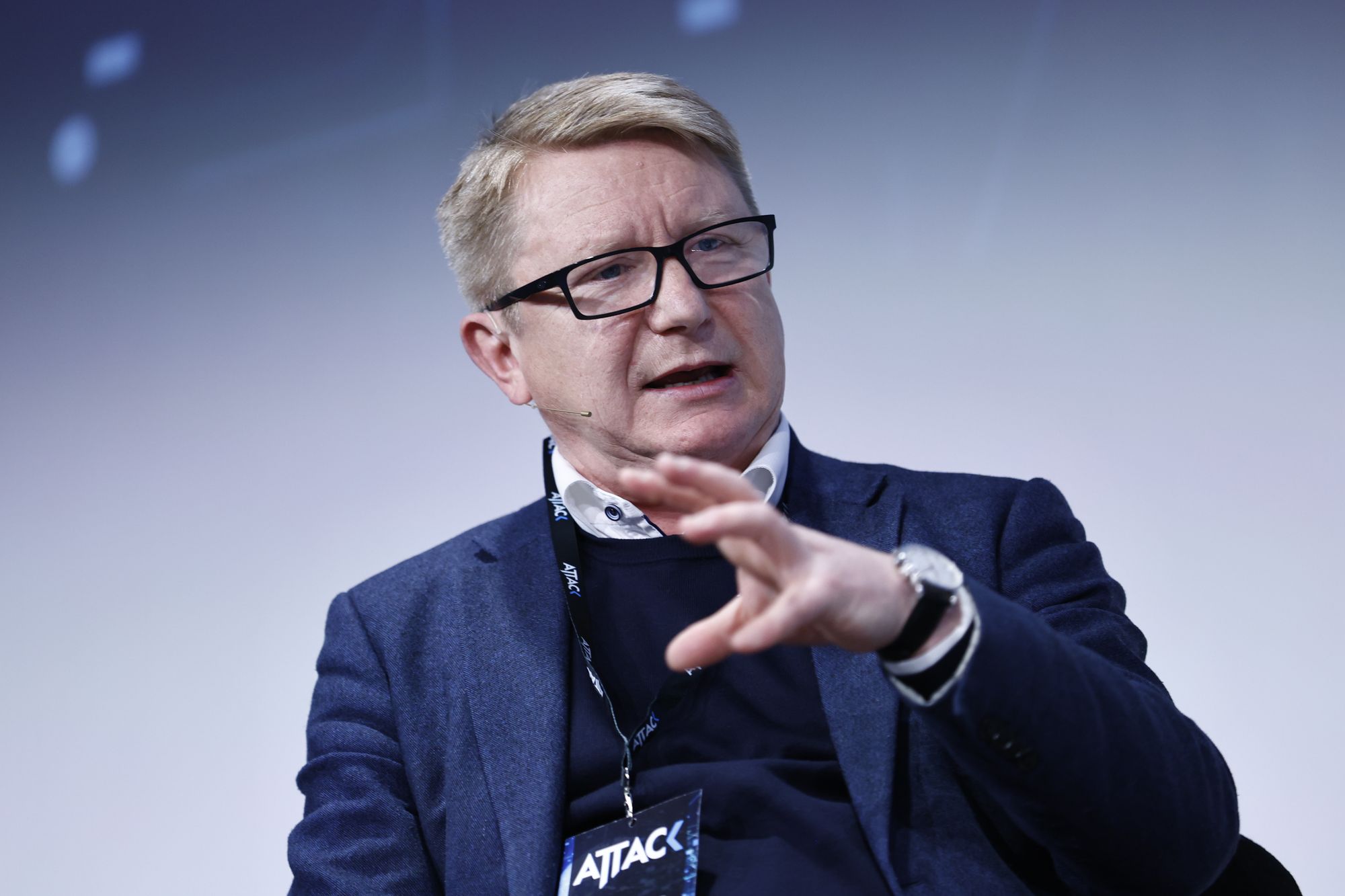 Forsvaret investerer tungt i IT om dagen. IT-topp i Forsvaret, Bjørn-Tore Markussen, hadde inntekt på tre millioner i 2024.