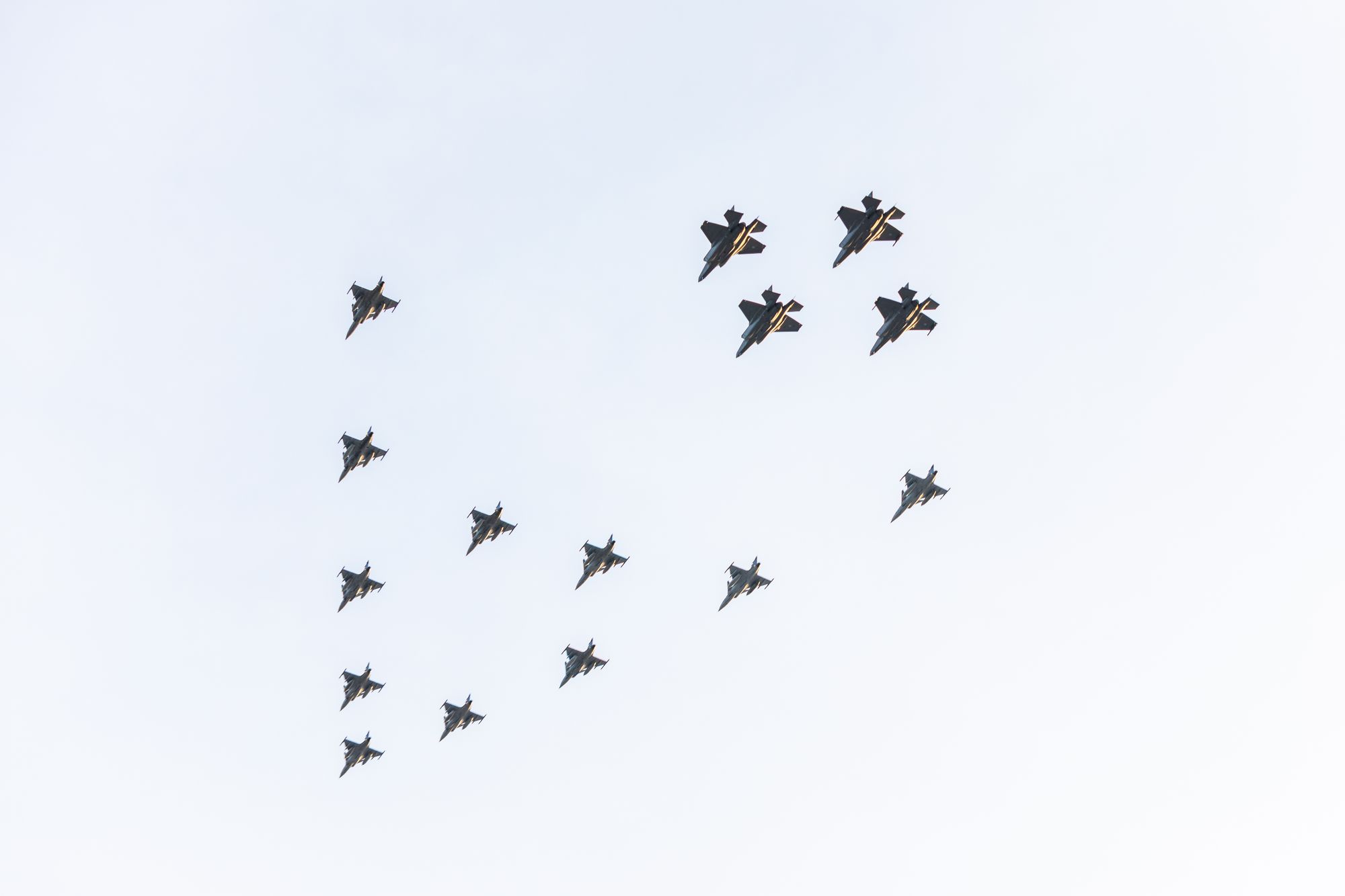 Julestjerneformasjon med F-35 fra Ørland flystasjon i 2021.