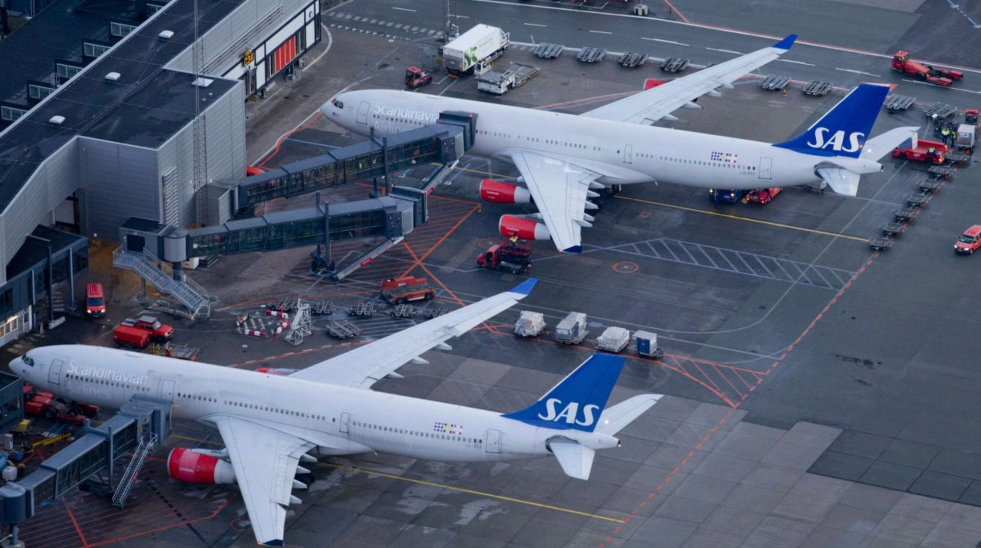 Airbus eier blant annet flyprodusenten Airbus SAS.