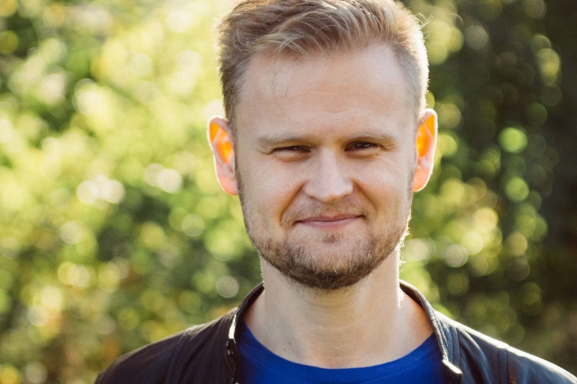 – Jeg synes Microsoft tar lett på det når de ikke har kommet med en løsning på et problem som så mange brukere opplever, sier Lars Christian Gjøsæther. Han står maktesløs mot flommen av over 300 uønskede Onedrive-delinger.