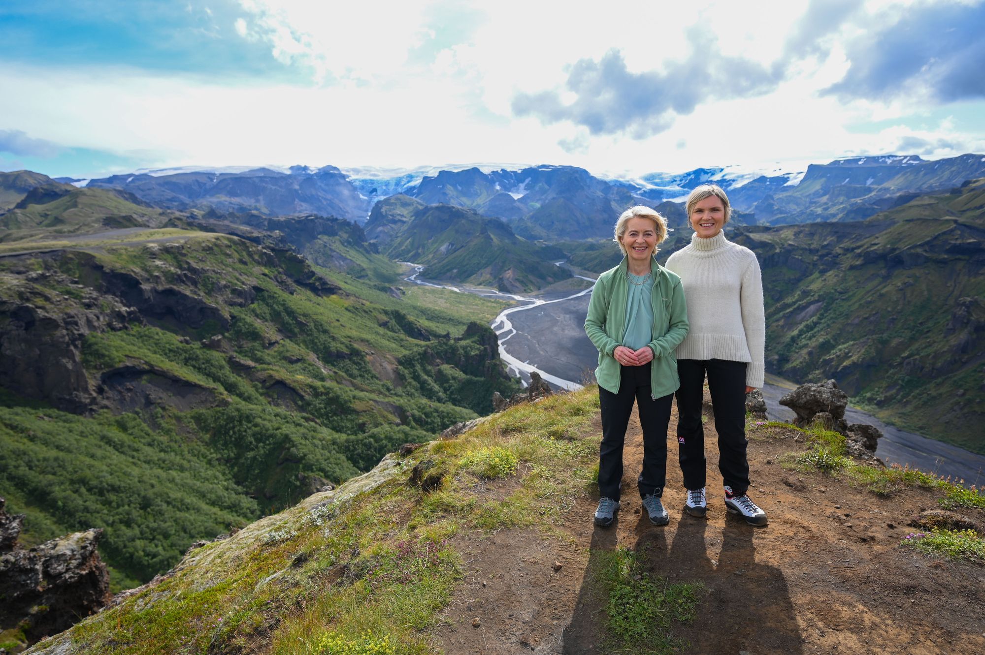 Kommisjonspresident Ursula von der Leyen besøkte Island sommeren 2025. Landet kan bli EUs 28. medlem dersom folkeavstemmingen i 2027 og de påfølgende forhandlingene lykkes.