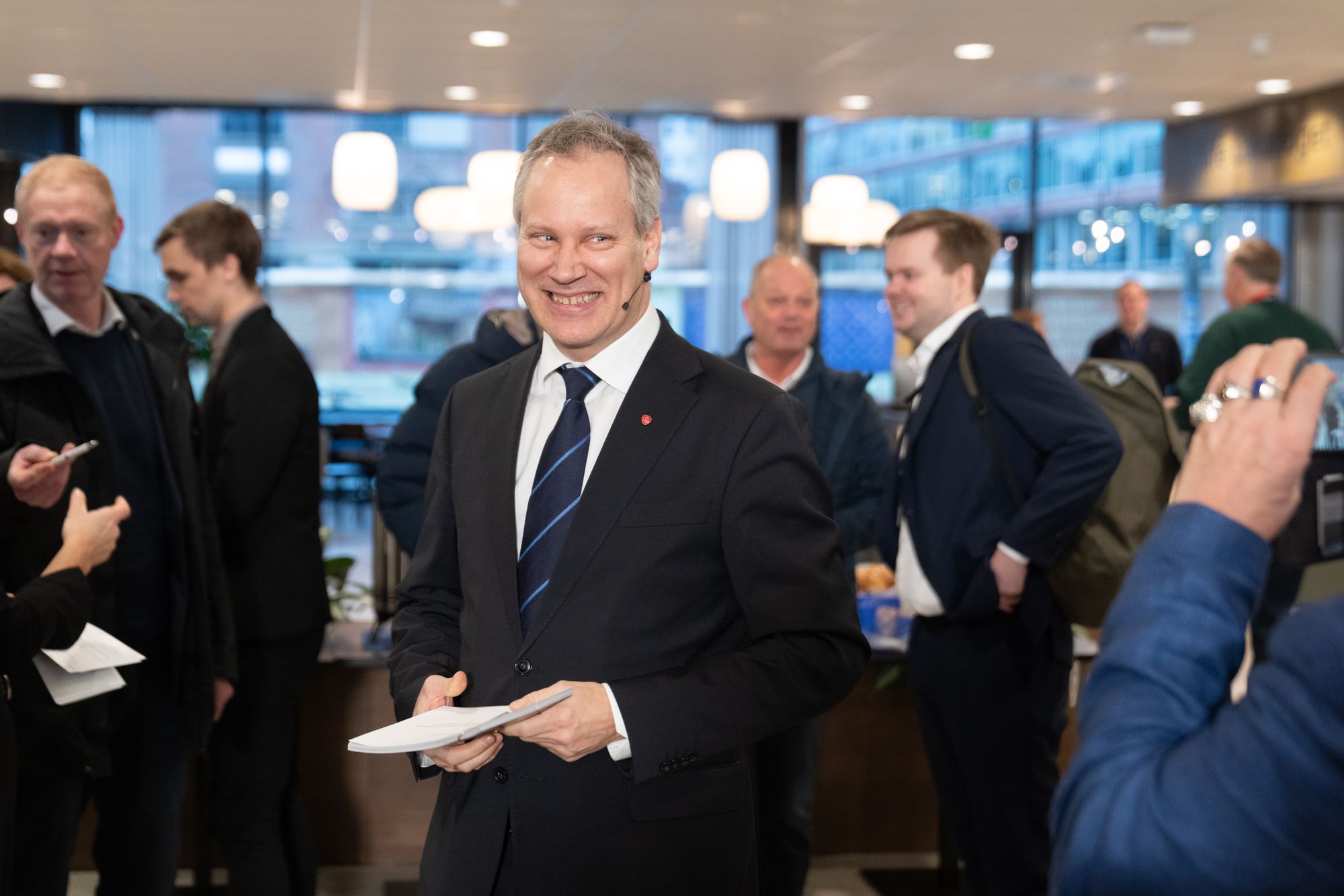 – Jeg forventer at jernbanesektoren nå snur alle steiner for å forsere utbygging og sørger for at de store prosjektene som vi har satt i gang blir ferdige så tidlig som mulig, sa samferdselsminister Jon-Ivar Nygård da han holdt sin tredje jernbanetale som minister 19. januar.