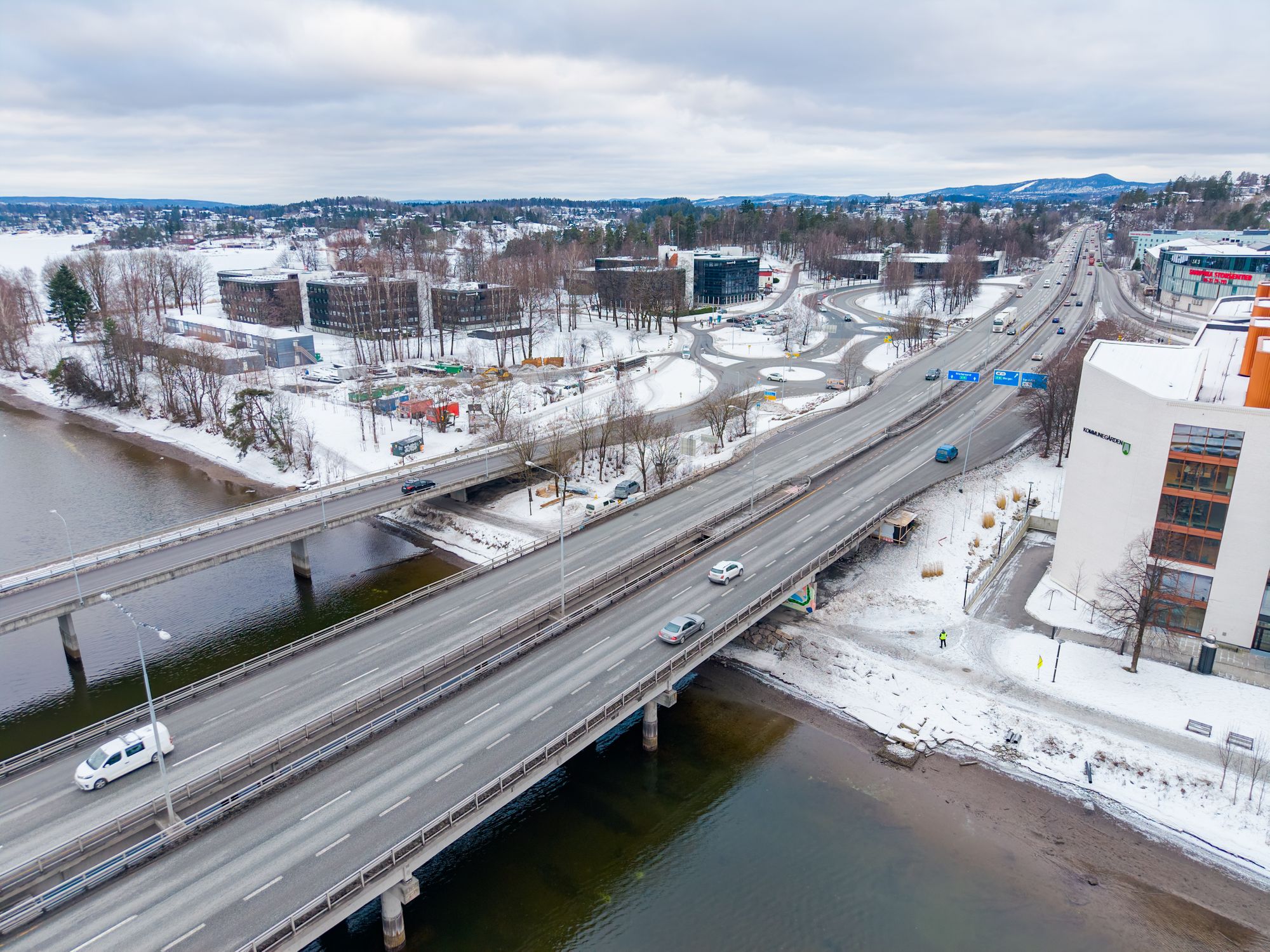 De over 50 år gamle E18-bruene gjennom Sandvika nærmer seg slutten av sin tekniske levetid.