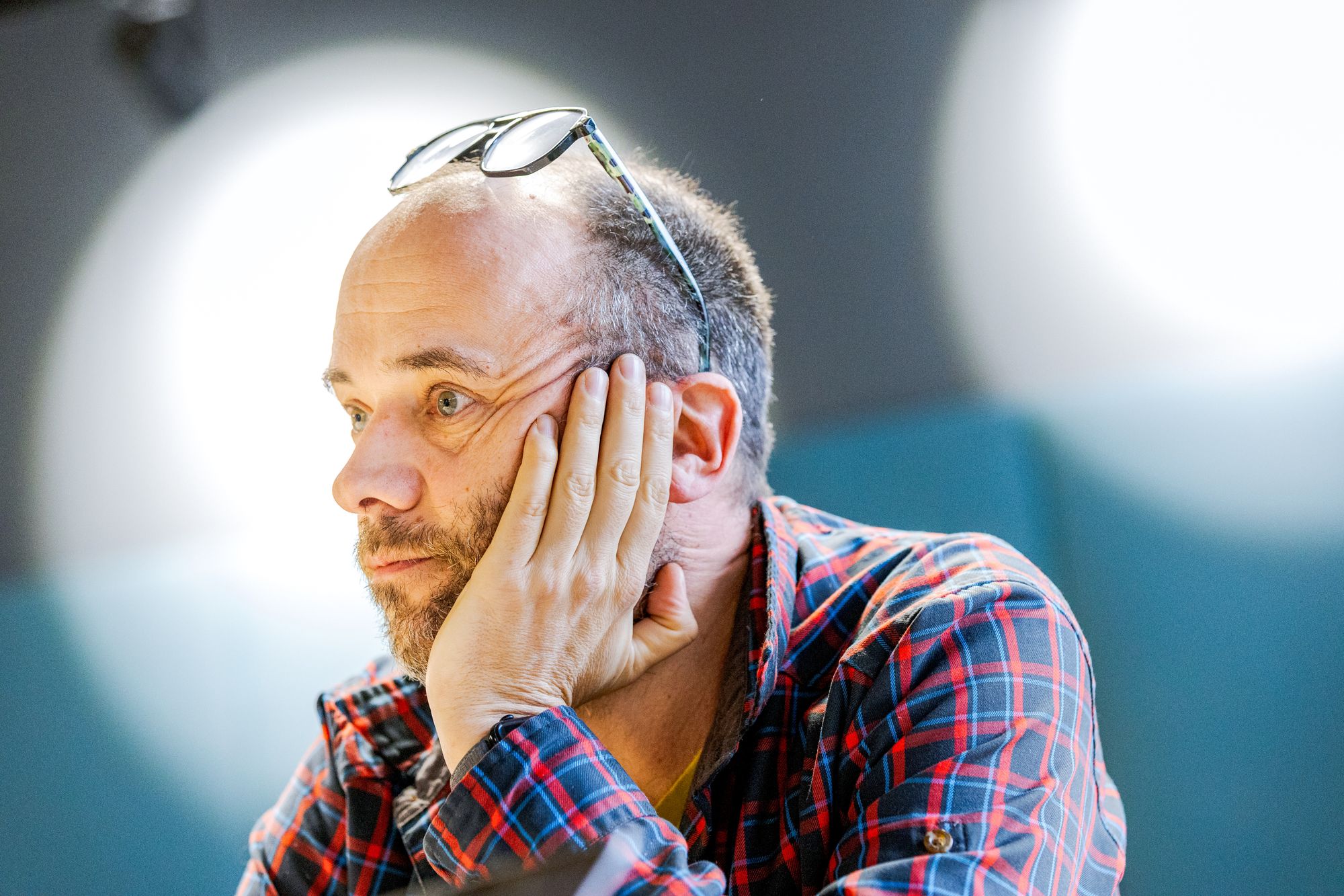 Per Buer sammenligner situasjonen med et «Kodak-øyeblikk» og mener teknologien må bli mer tilgjengelig for å overleve.