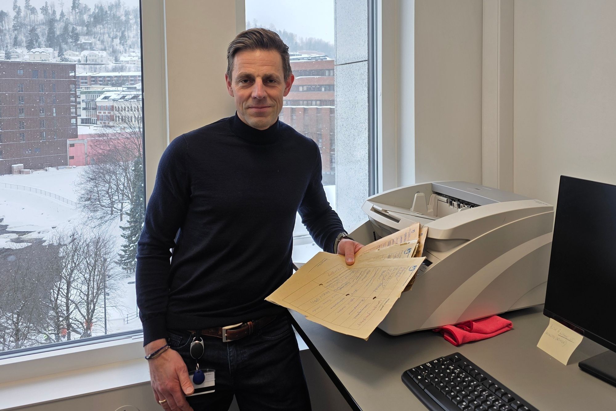 Fra papir til sky: Hans Ivar Festad leder an i det som er norgeshistoriens største EPJ-anskaffelse målt i antall kommuner.