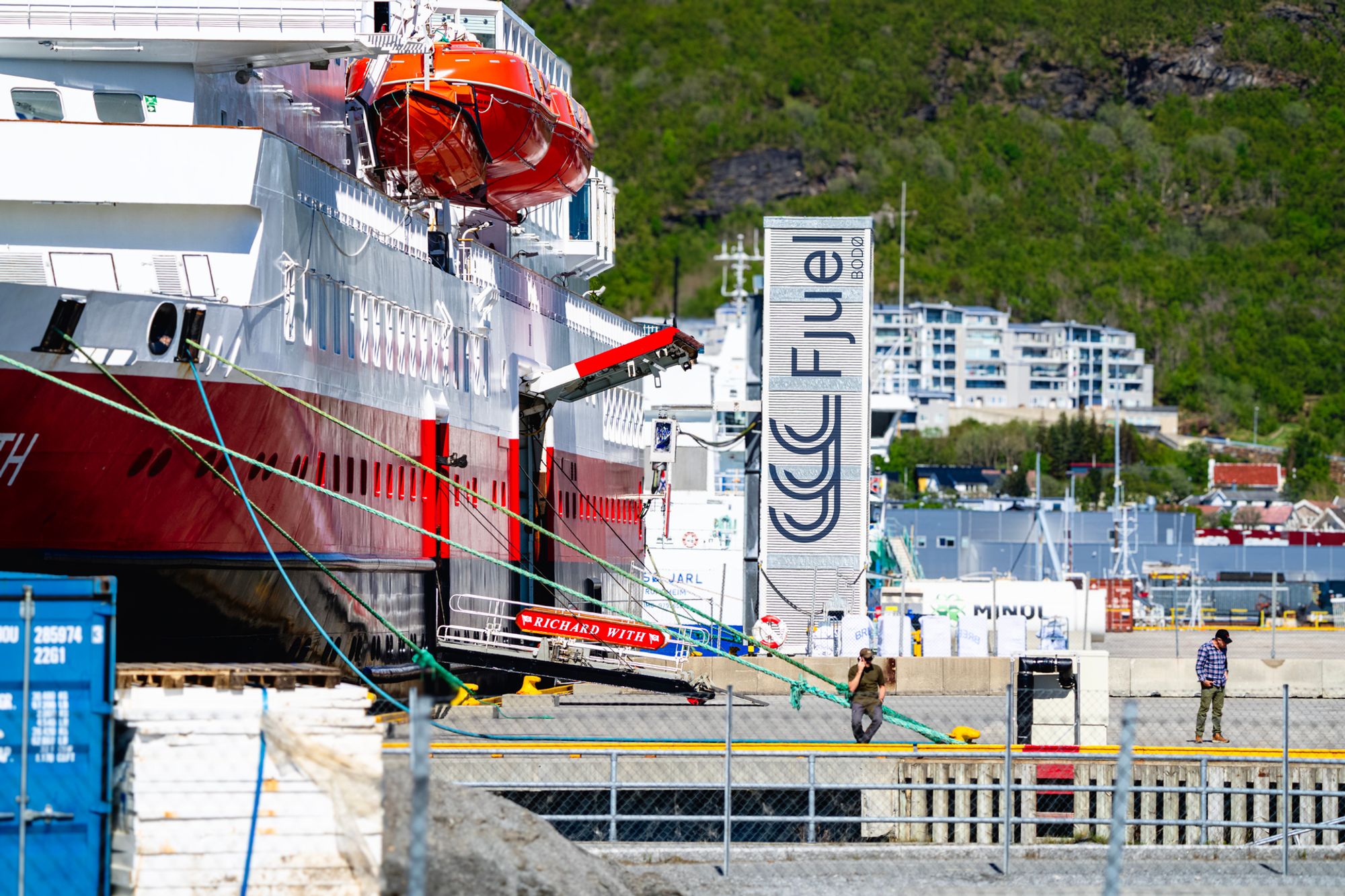 Landstrømanlegget i Bodø har forsynt Hurtigrutens skip i flere år, men fra februar er det stopp. I hvert fall midlertidig.