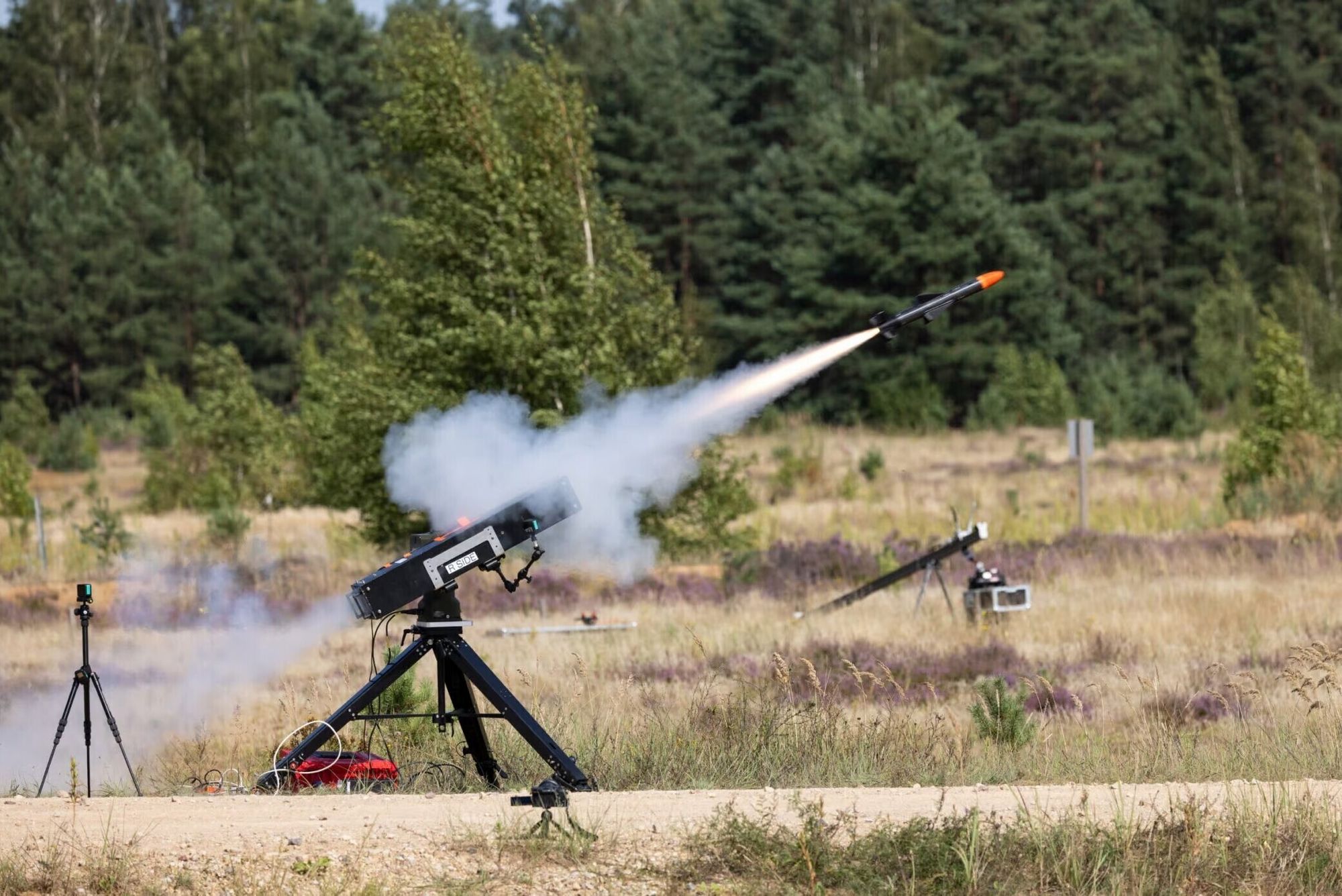 Testskyting med Mark 1-missilet til Frankenburg Technologies i mai 2025. Missilet er på størrelse med en bagett.