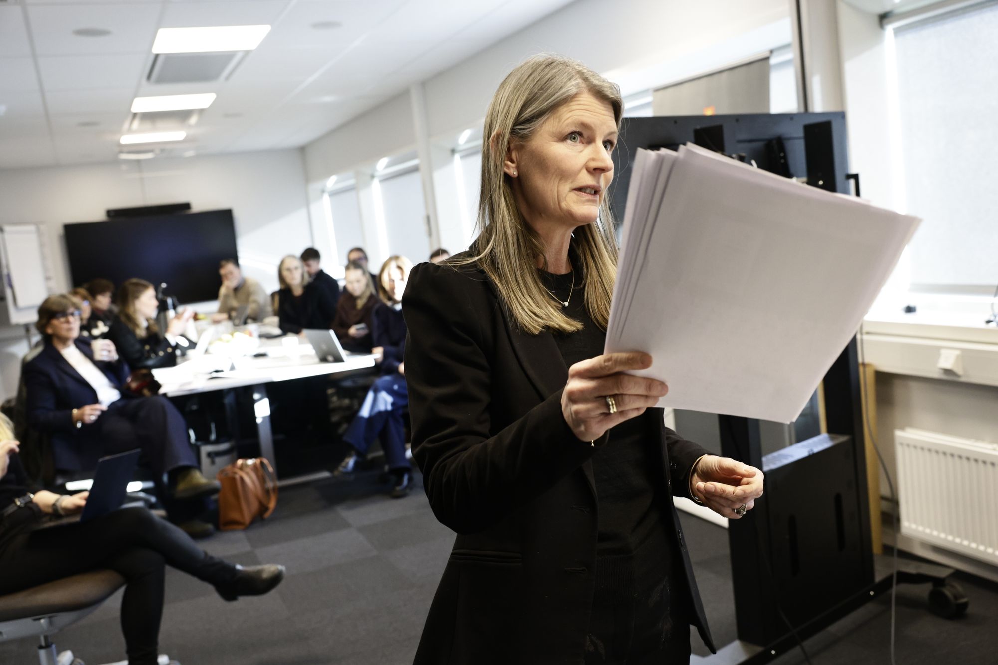 Ordfører i Asker, Lene Conradi, fortalte Stortingets Transport-og kommunikasjonskomite om utfordringene med dagens E18 tirsdag formiddag. 