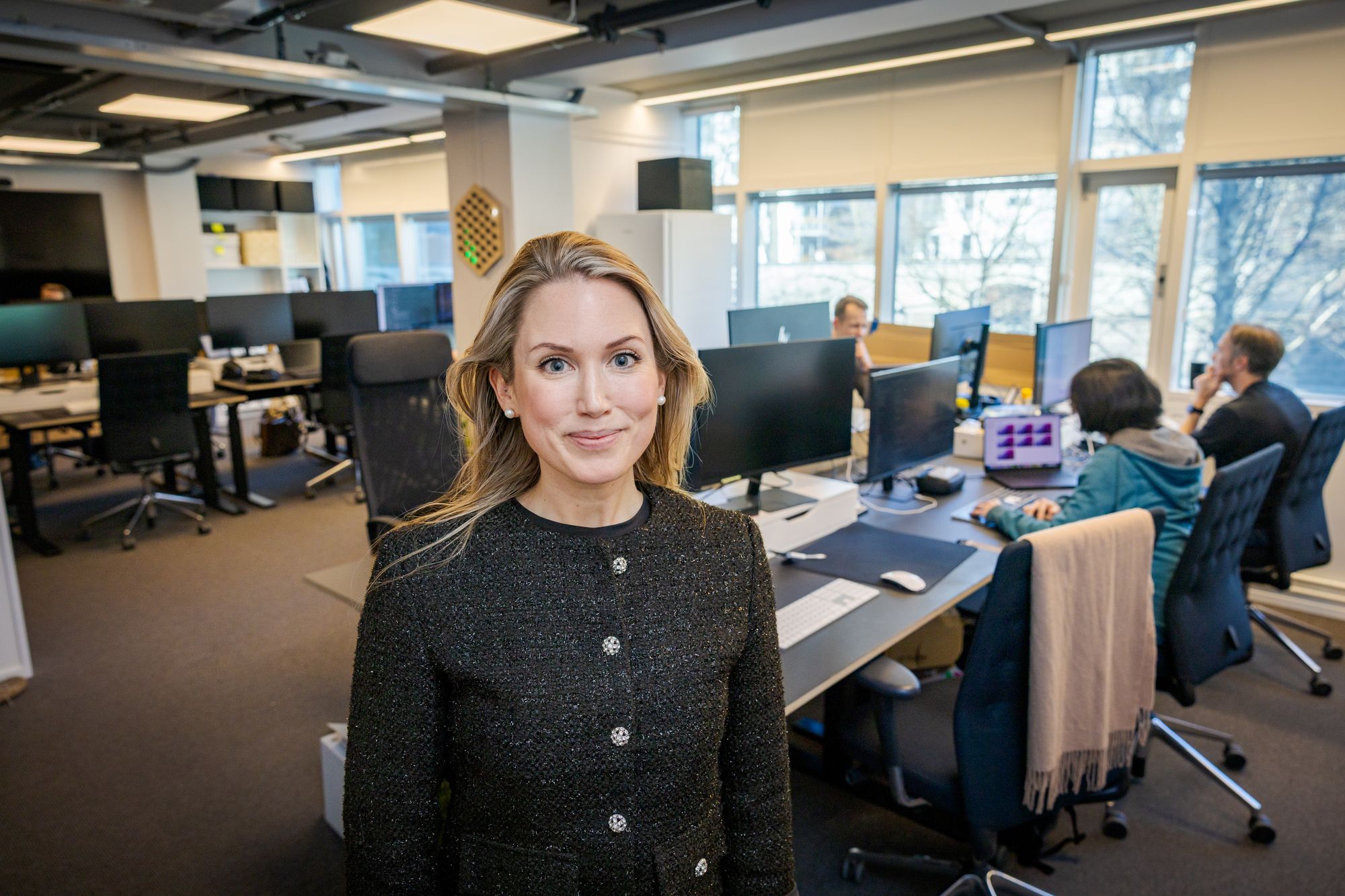 Her koser vi oss i hjembygda Tingvoll i fjor.