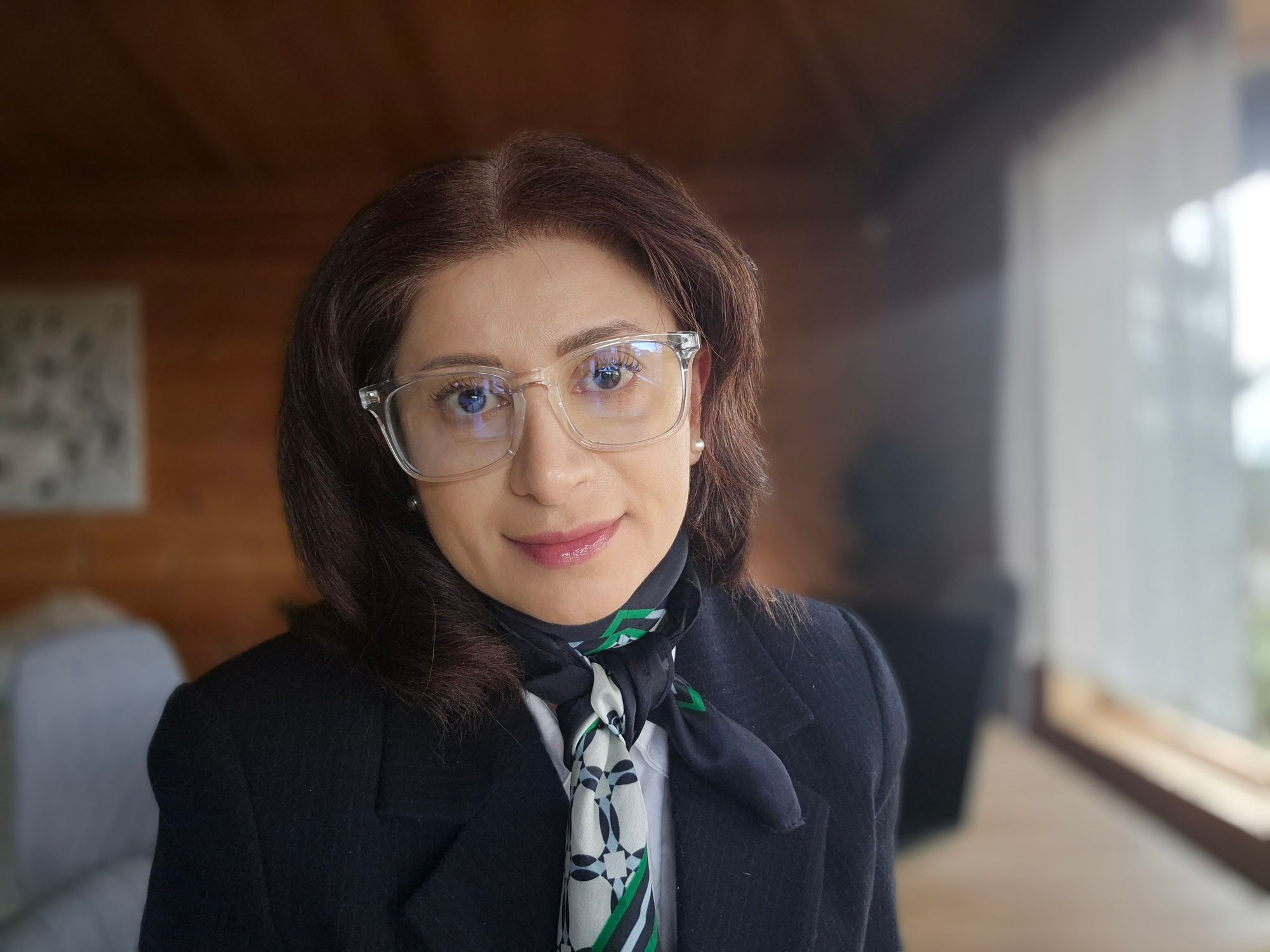 Når algoritmer kan analysere millioner av datapunkter samtidig, flyttes krigens tempo fra menneskelig beslutning til maskinhastighet, skriver teknologiformidler og gründer Maria Johansen.