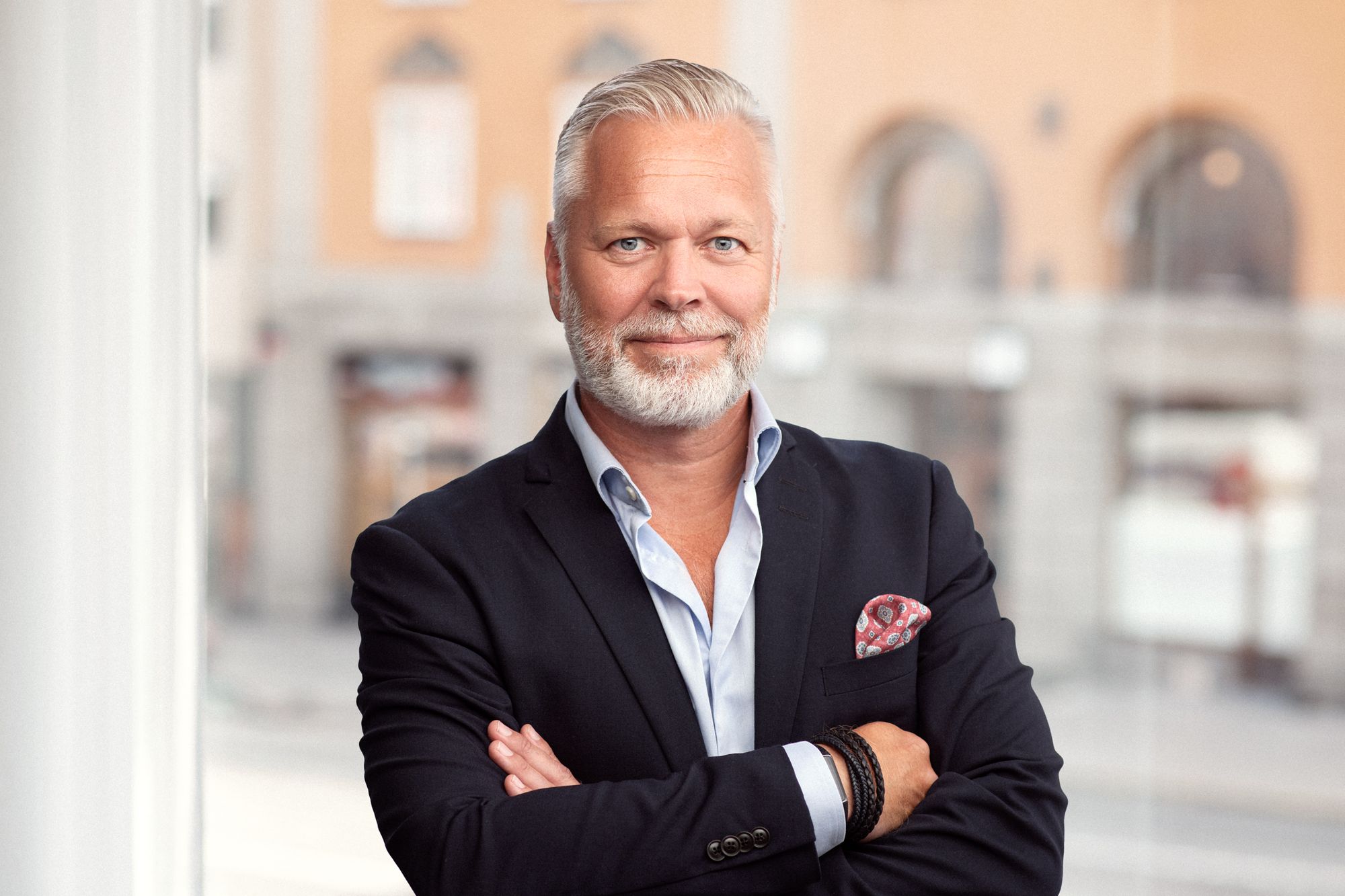 Flere datasentre har skapt behov for å øke fiberkapasiteten fra flere steder i Nord-Norge, sier Pär Jansson, sjef for Globalconnect Carrier.