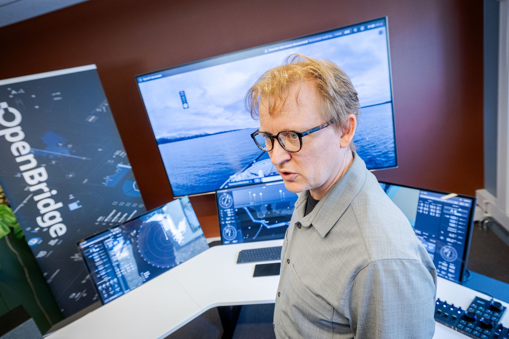 Openbridge er utviklet på AHO og brukes av blant andre Kongsberg, Equinor, ABB og Vard. Det er viktig at brukergrensesnittet forblir uavhengig og gratis, mener leder Kjetil Nordby. 