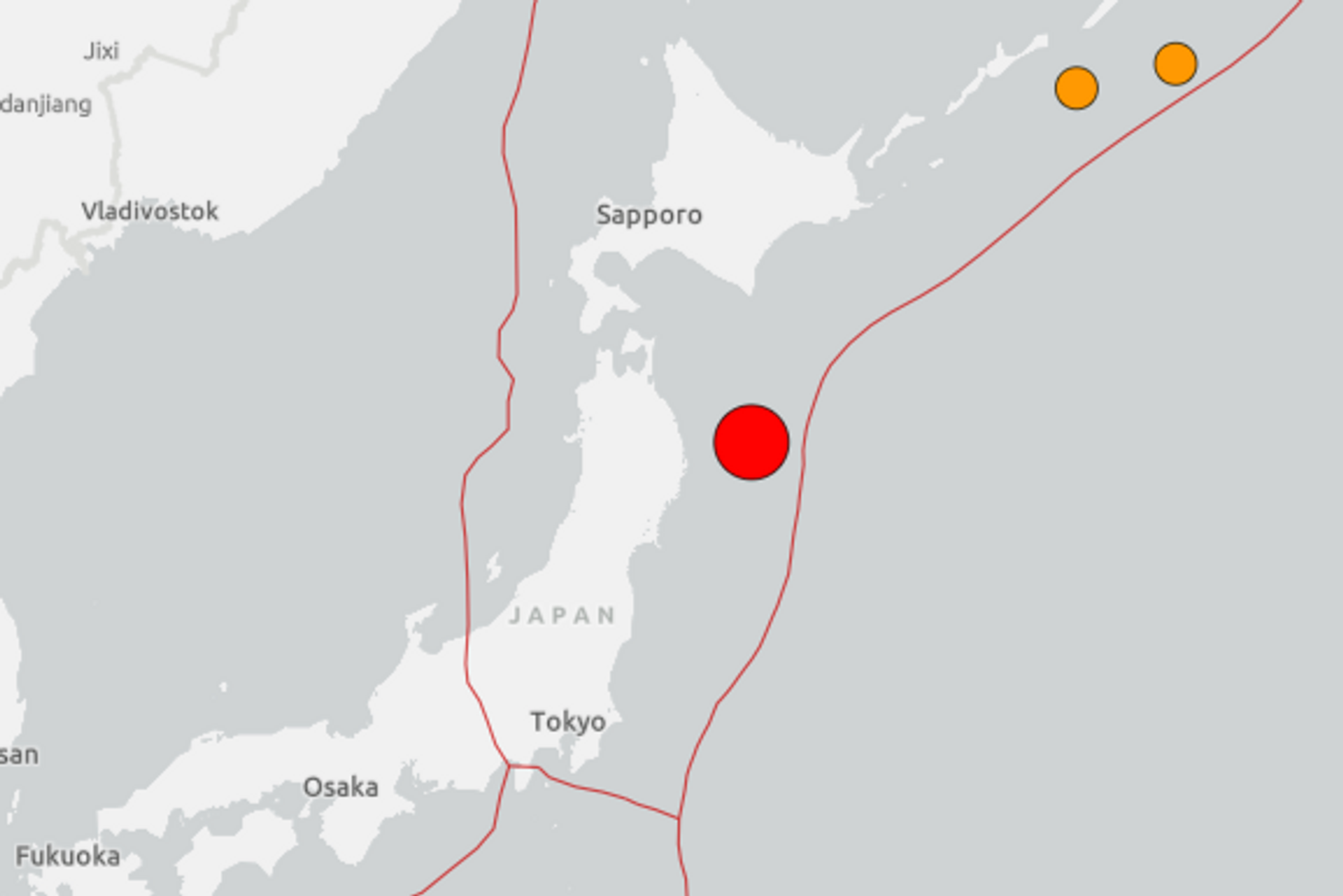  Varselet gjelder store deler av Japans kyst. 