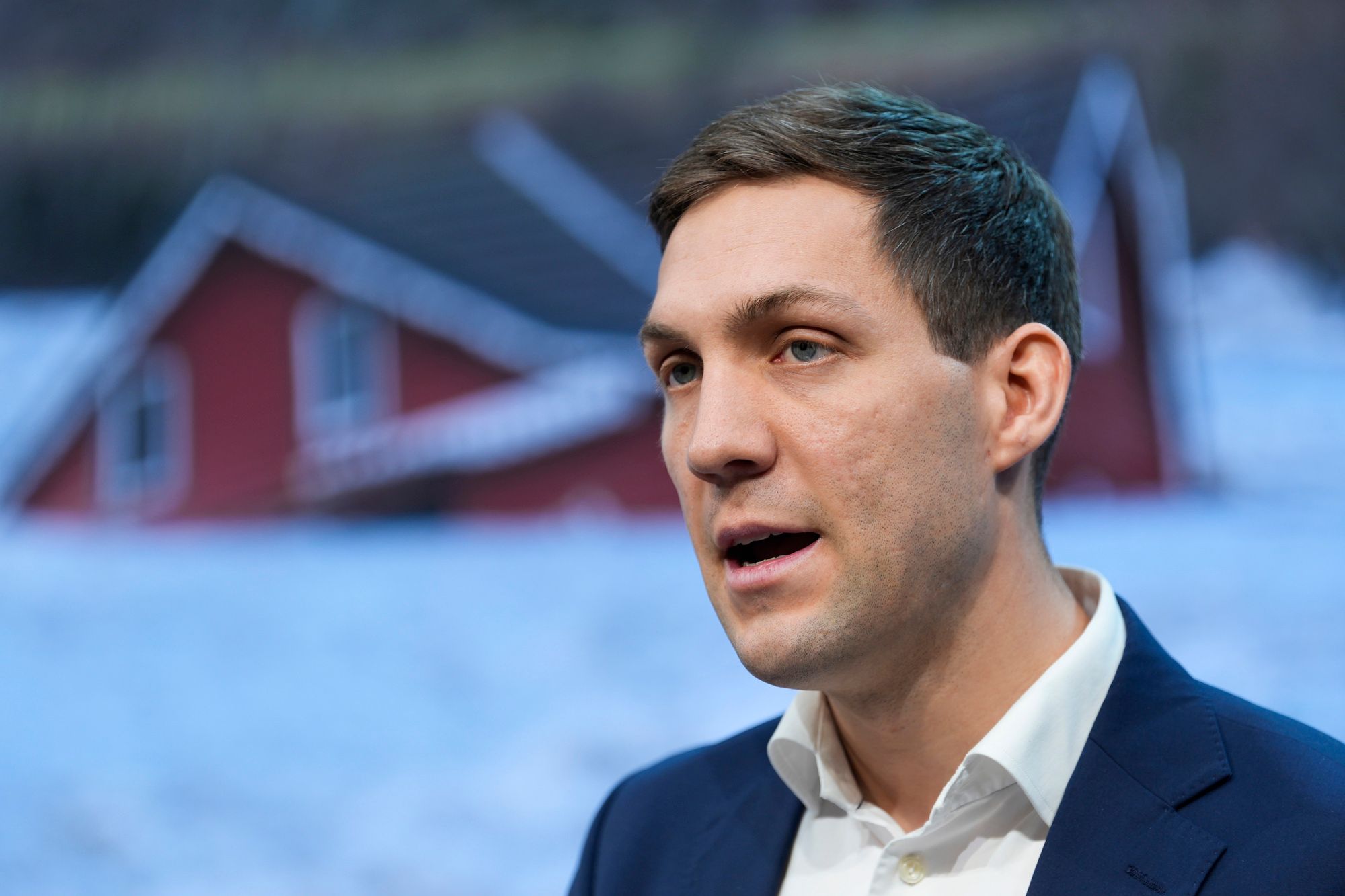 Onsdag får klima- og miljøminister Andreas Bjelland Eriksen (Ap) overrakt en ny rapport om framtidige utfordringer for kommunene.