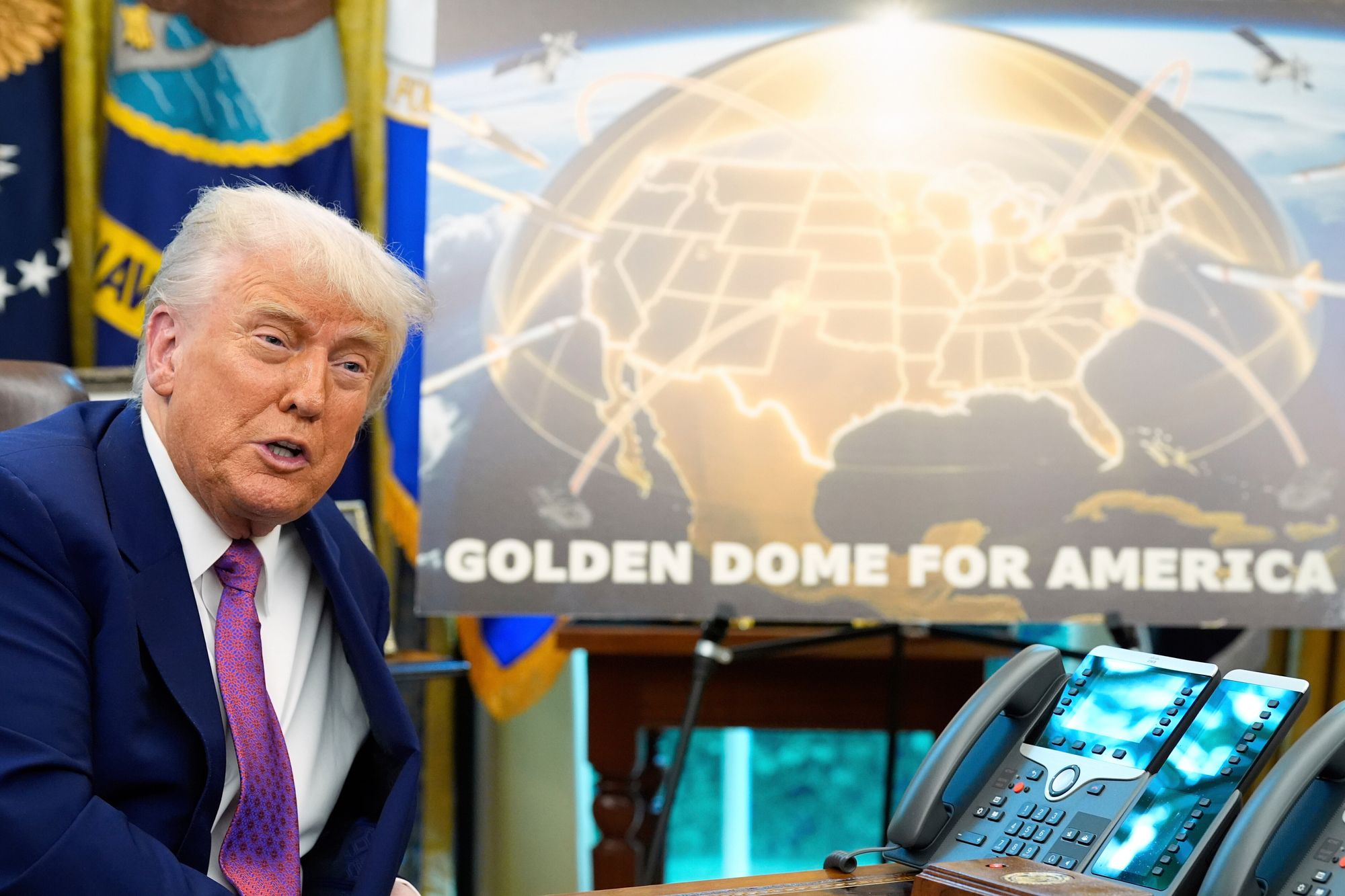 Donald Trump avduket planene for «Golden Dome for America» i mai 2025.