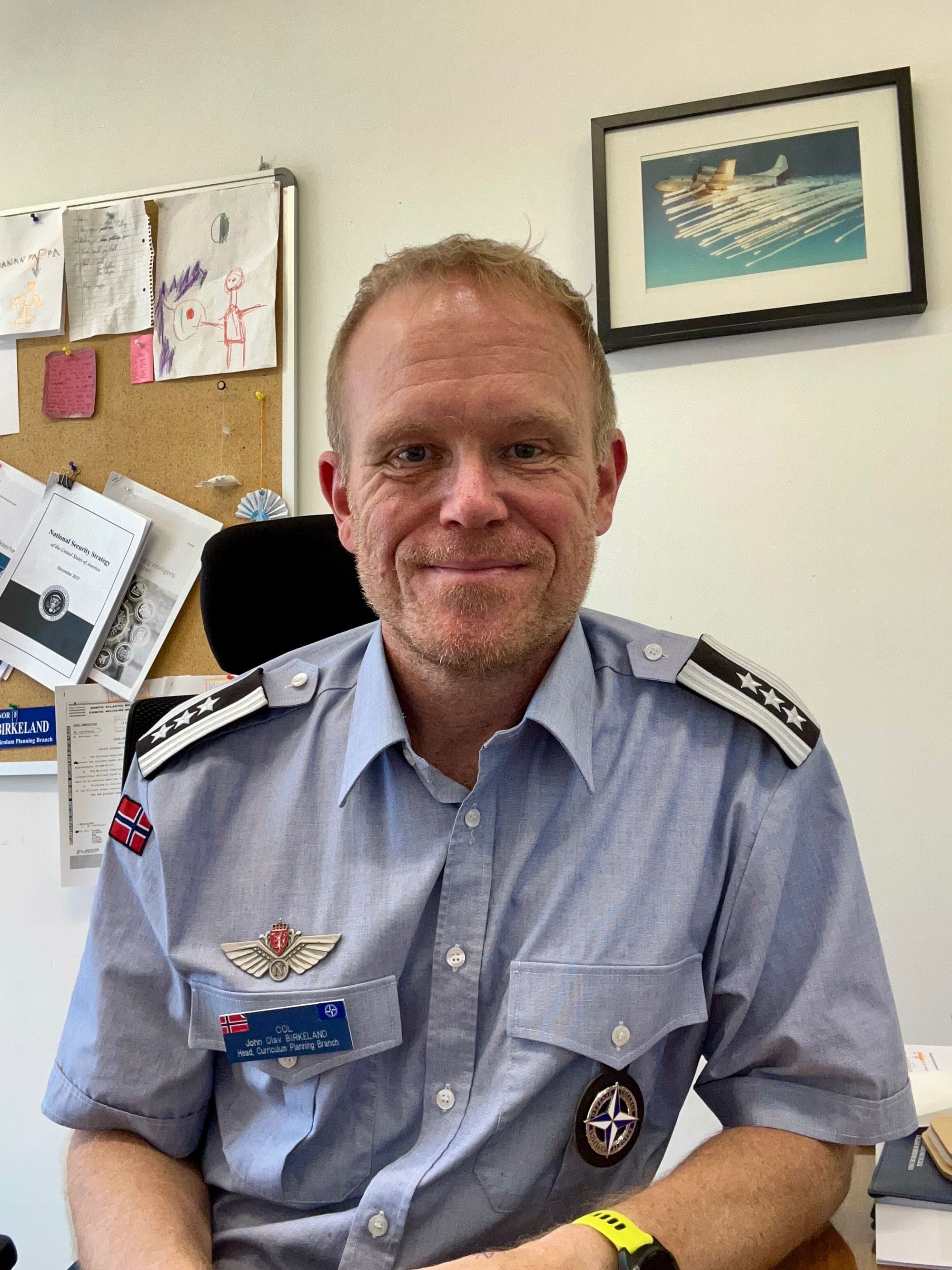 Forsvarssjef Eirik Kristoffersen vakte oppsikt da han forklarte hvorfor langtrekkende droner ble vraket.