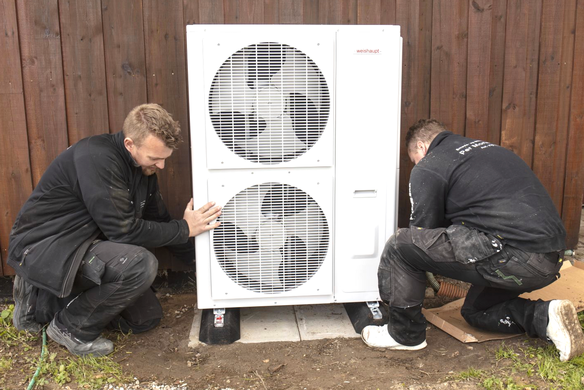 Installasjon av varmepumpe.