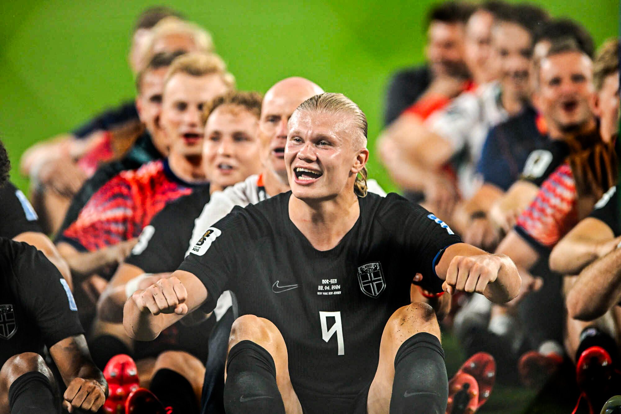 Da Erling Braut Haaland scoret mot Irak i Norges første fotball-VM-kamp på 28 år, var rystelsene så kraftige at de kunne merkes på Tampnets fiberkabel i Oslofjorden. Det gjorde det helt sikkert også da han banket inn mål i natt.