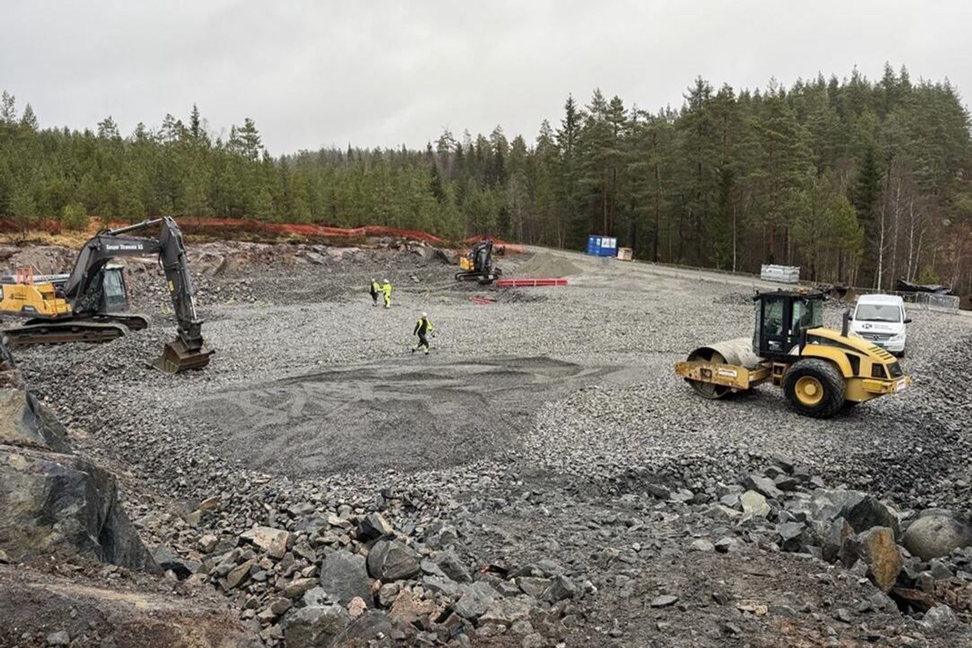NVE mener Bane Nor opparbeidet denne tomten i Åmli uten nødvendig konsesjon.