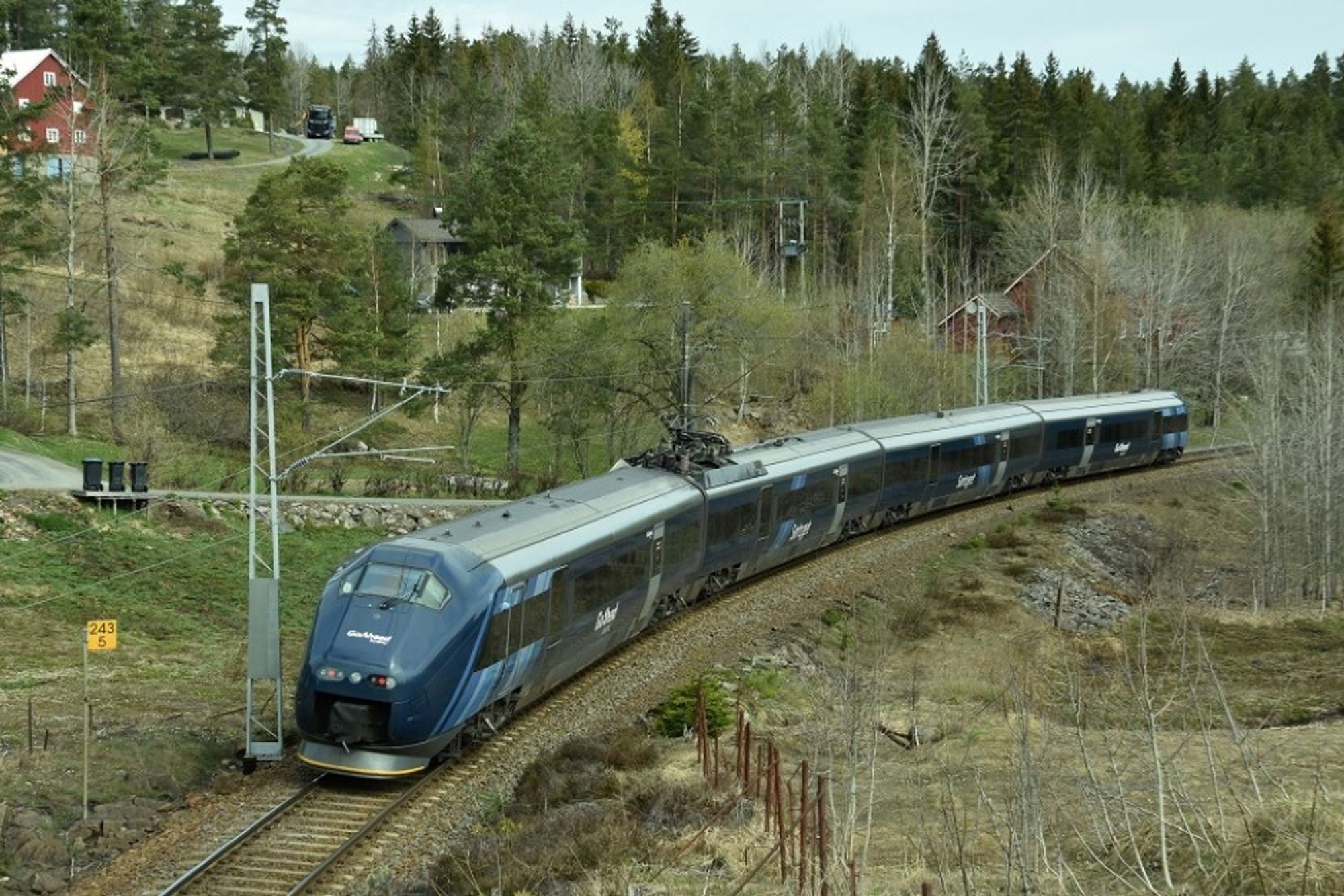 Passasjerene på Sørlandsbanen er mindre fornøyde enn i fjor. Forsinkelser og innstillinger trekker ned i Jernbanedirektoratets ferske kundeundersøkelse.