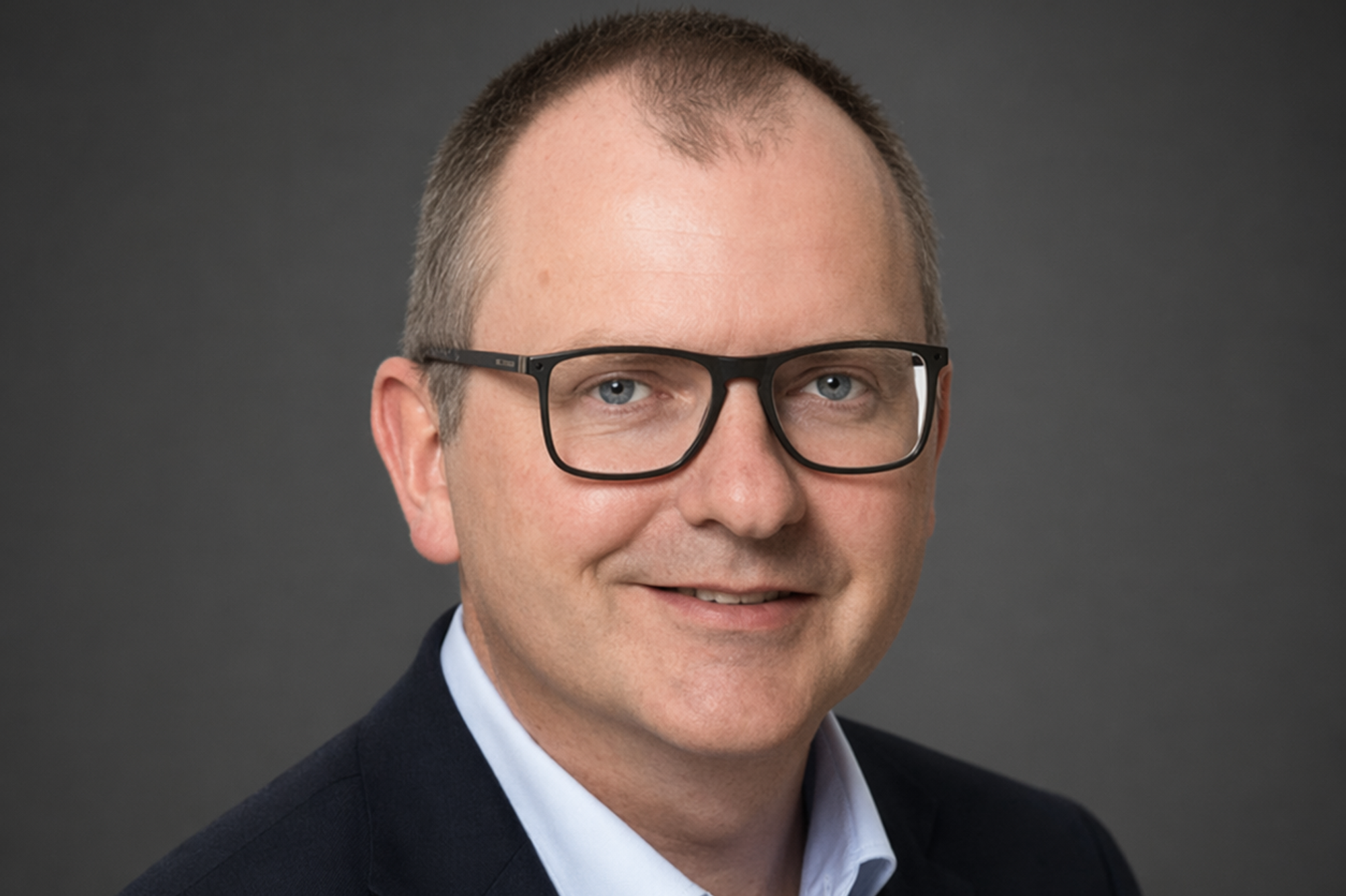 Den vanligste reaksjonen er å behandle symptomet, ikke sykdommen, skriver Per Arne Flatebø i IFS om problemer med digitalisering.