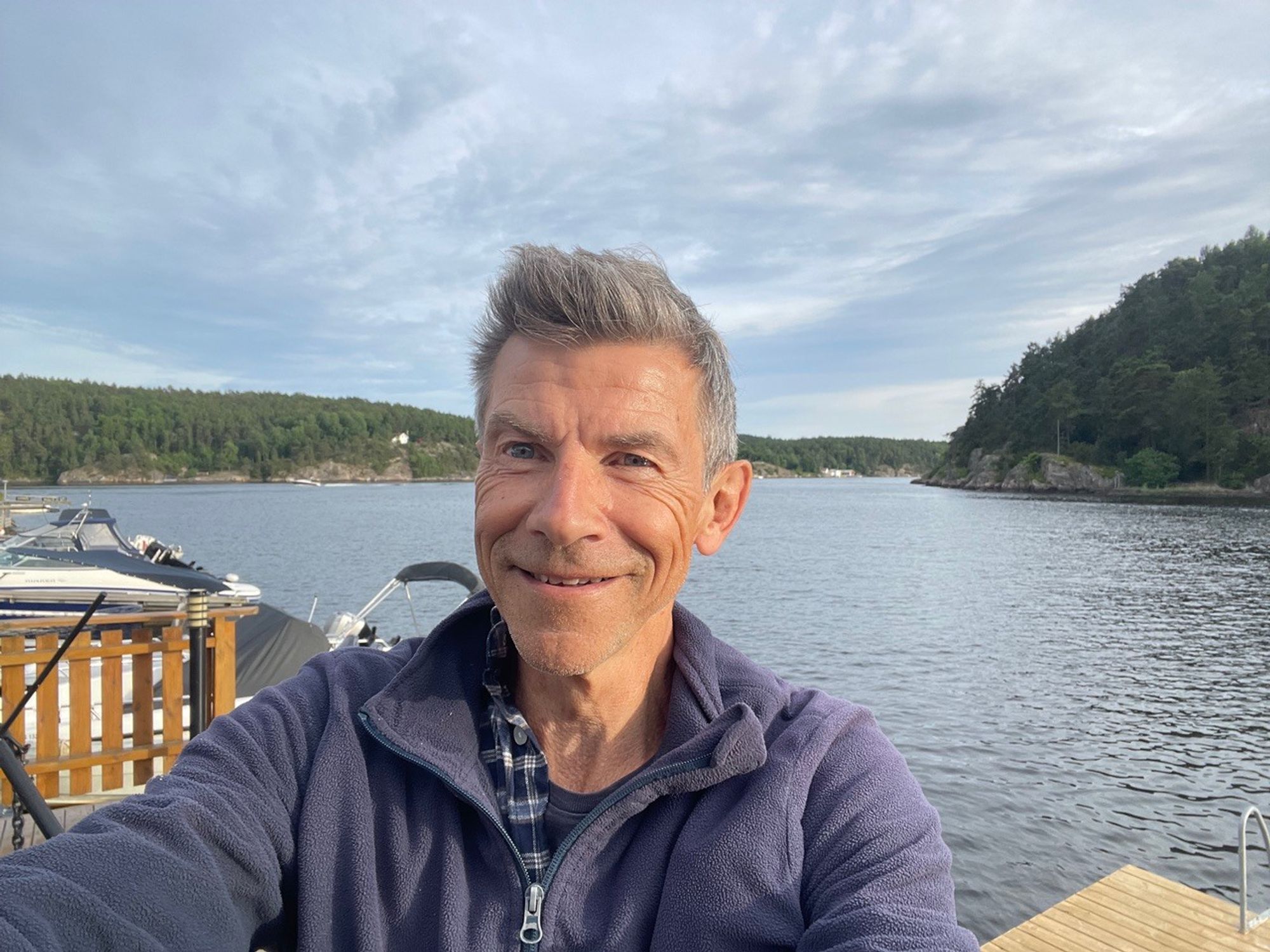 Dag Olav Hessen kjemper en kamp for lavere innetemperatur hjemme, men ligger ikke an til å vinne. 