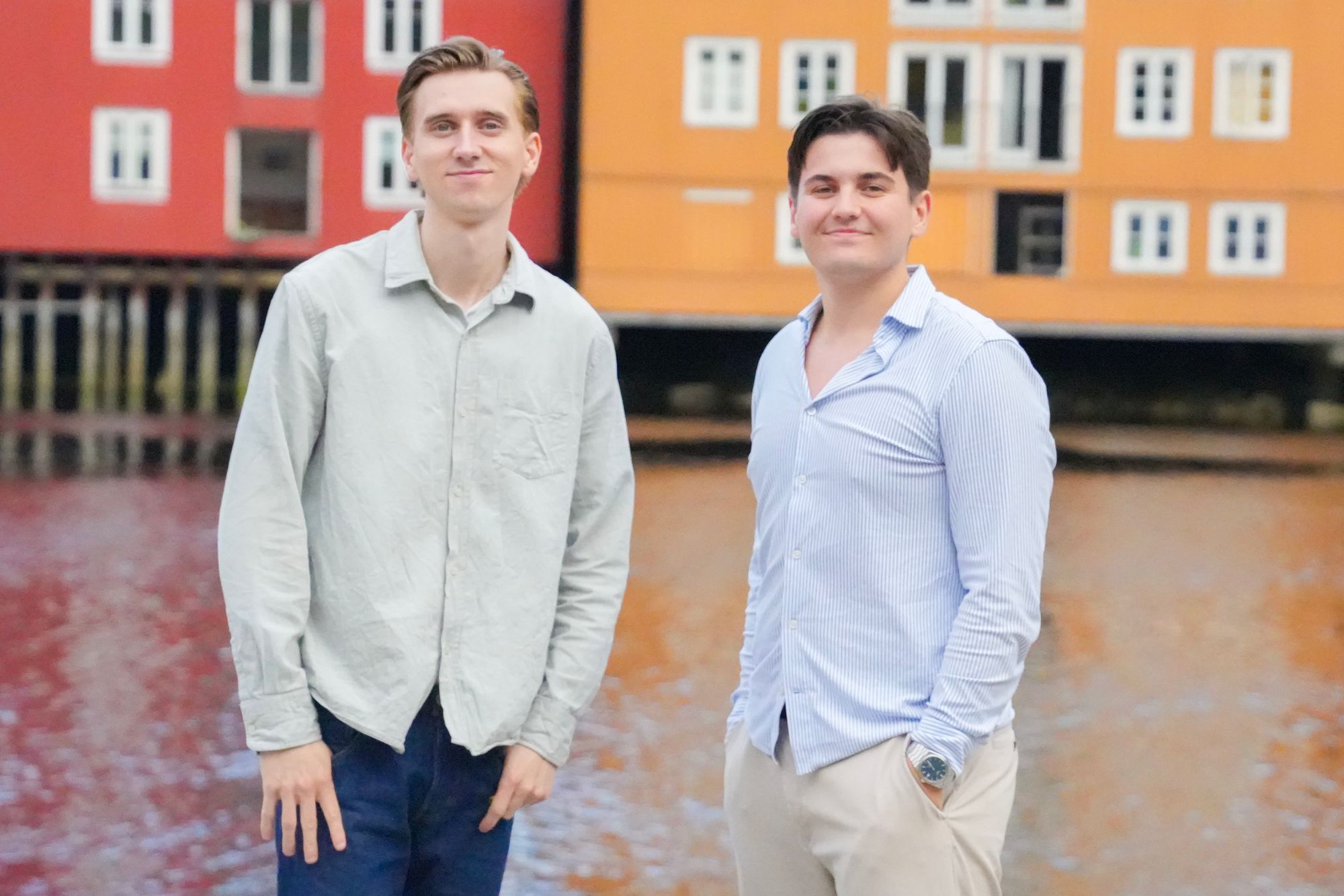 Fredrik Oftedal og Mathias Lothe Nilsen lanserte Trøndermobil høsten 2025.