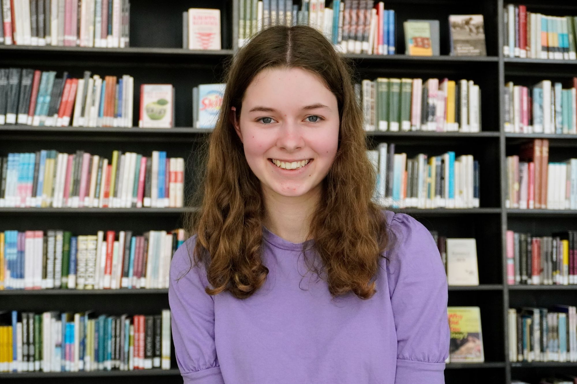 Hun har konkurrert i informatikk-olympiader og laget egne programmer. Nå skal Julie Stang (19) bli sivilingeniør ved NTNU.