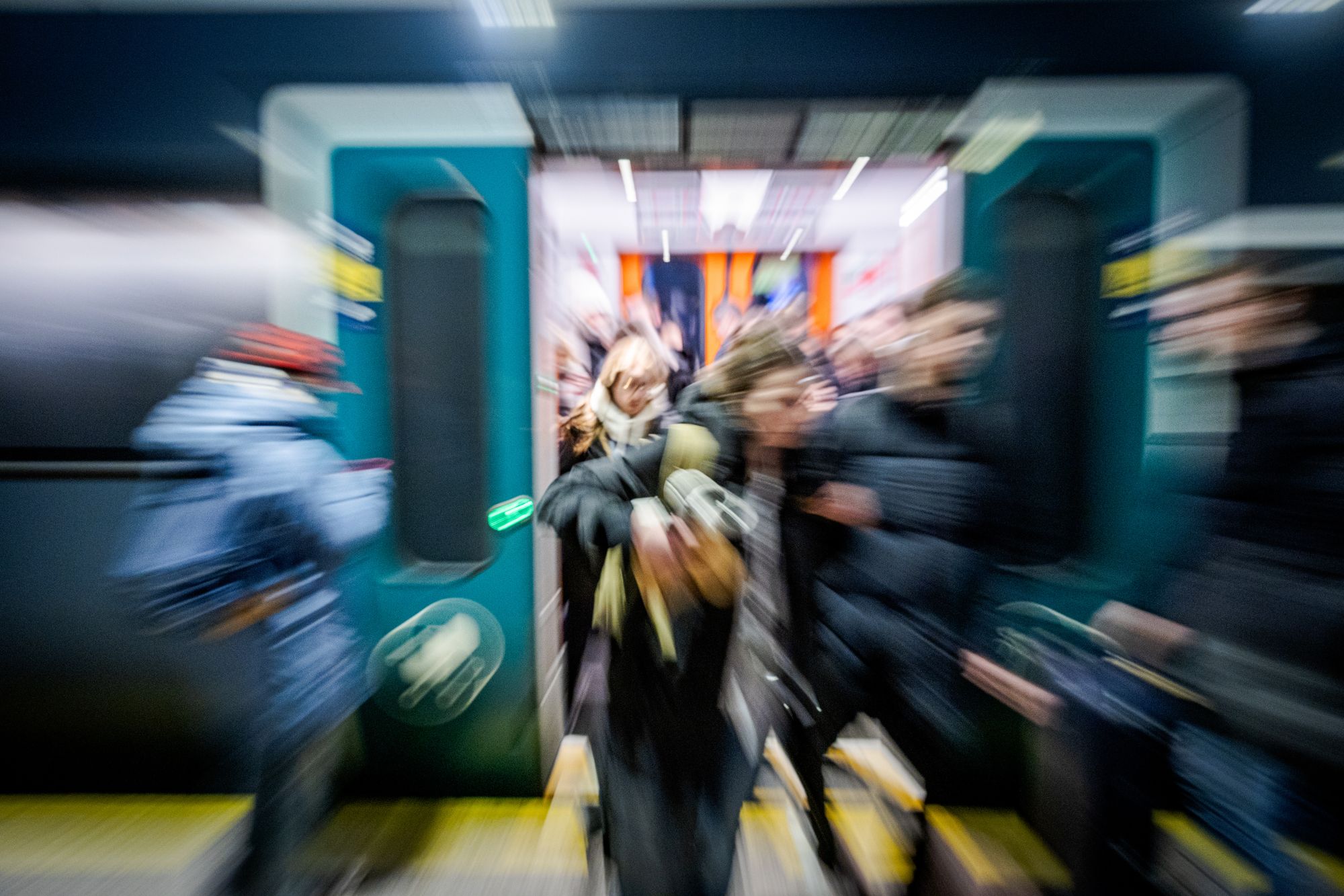 Med lett tilgjengelige KI-verktøy kan også amatører gjennomføre avanserte dataangrep.