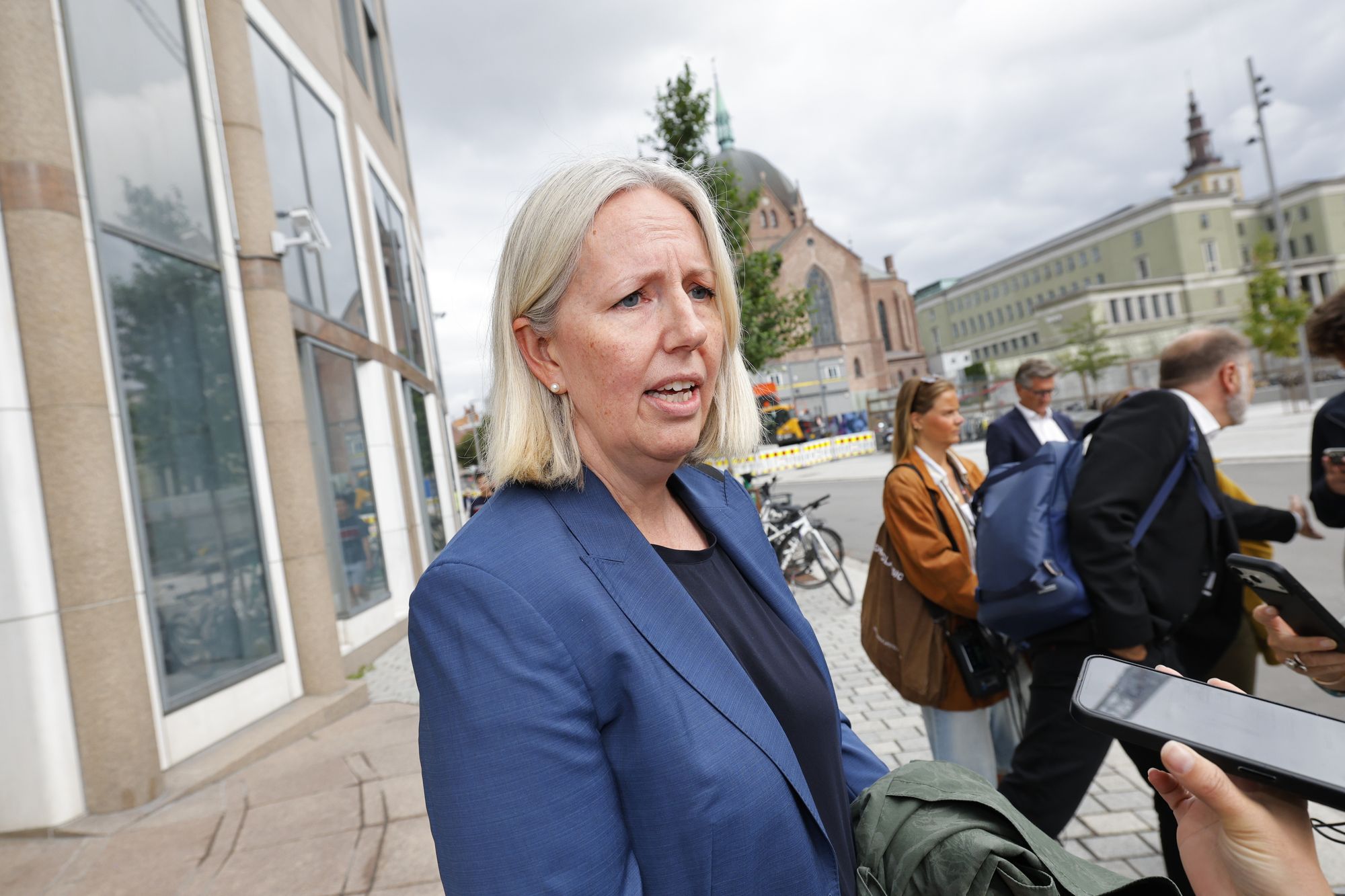 Nygård og Bane Nor-sjef Agnete Johnsgaard-Lewis før møtet.