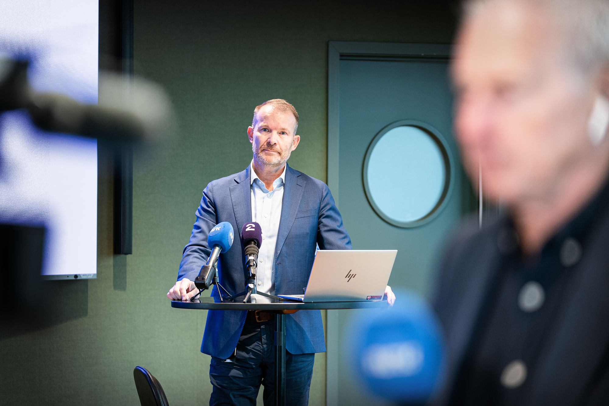 Thomas Midteide er konserndirektør for kommunikasjon i Telenor. Tirsdag møtte han pressen.