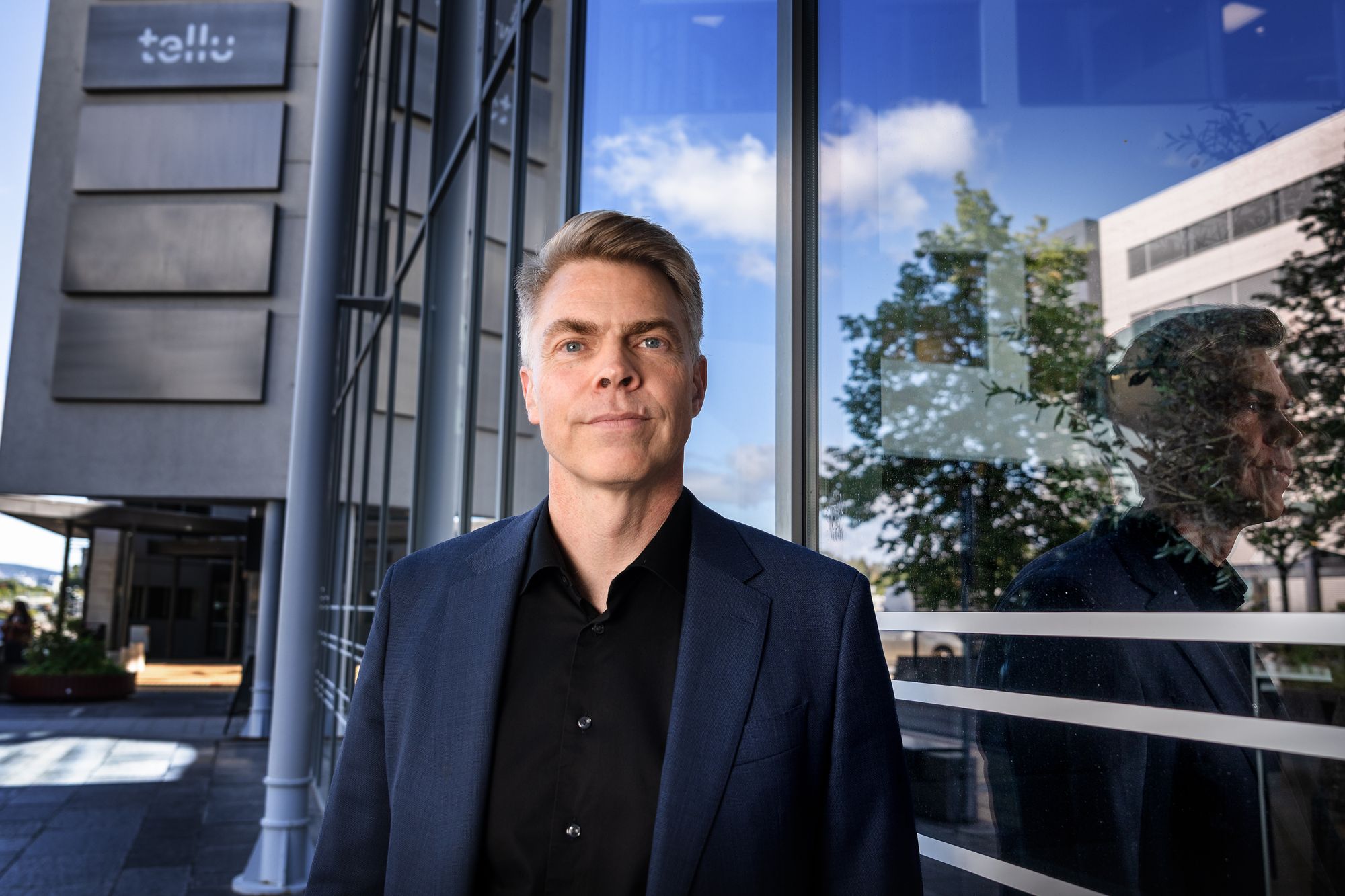 Ståle Moe og det Telenor-eide selskapet krever nå de to kommunene for flere titalls millioner kroner.